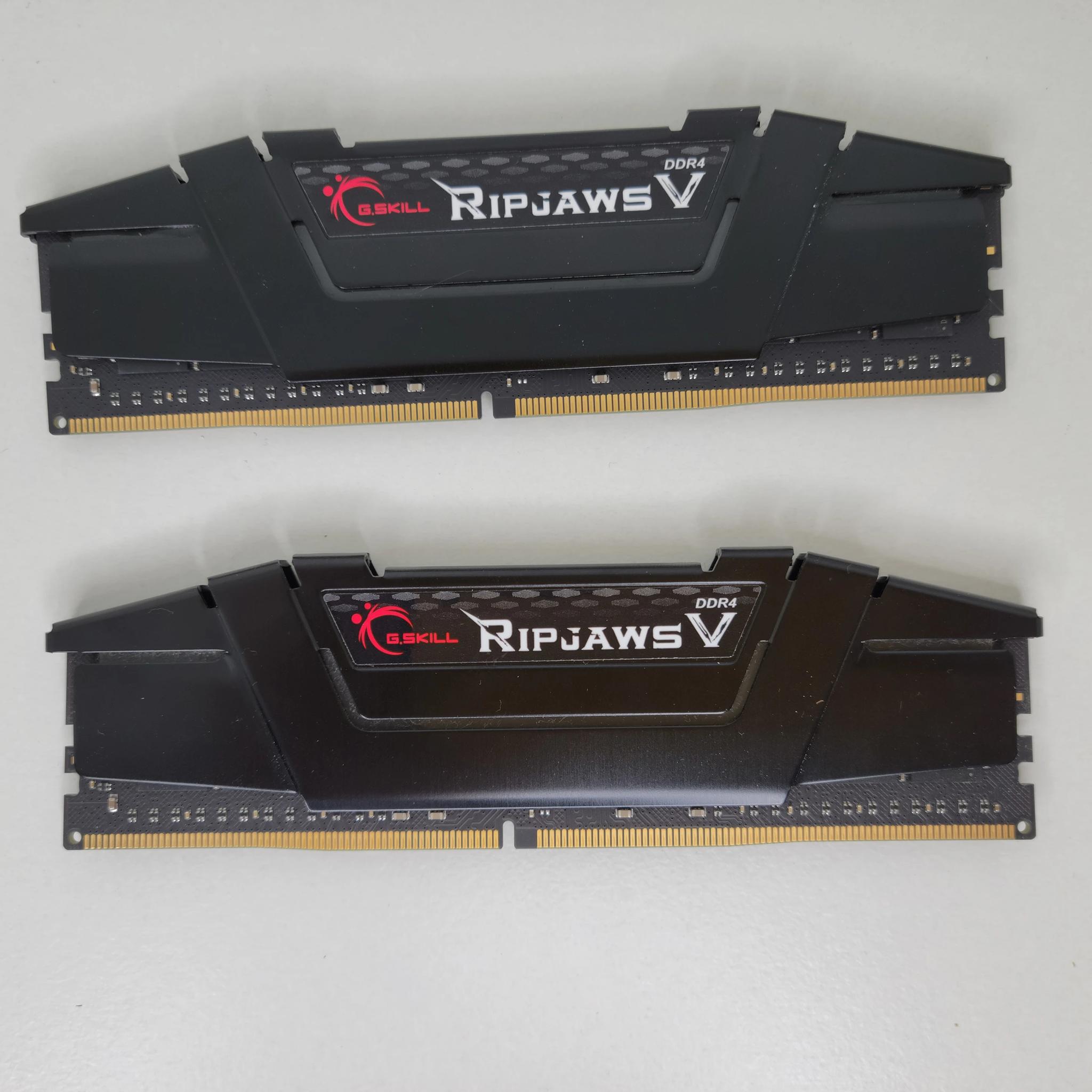 G.Skill Ripjaws V 32GB (2 x 16GB) DDR4-3200 CL16