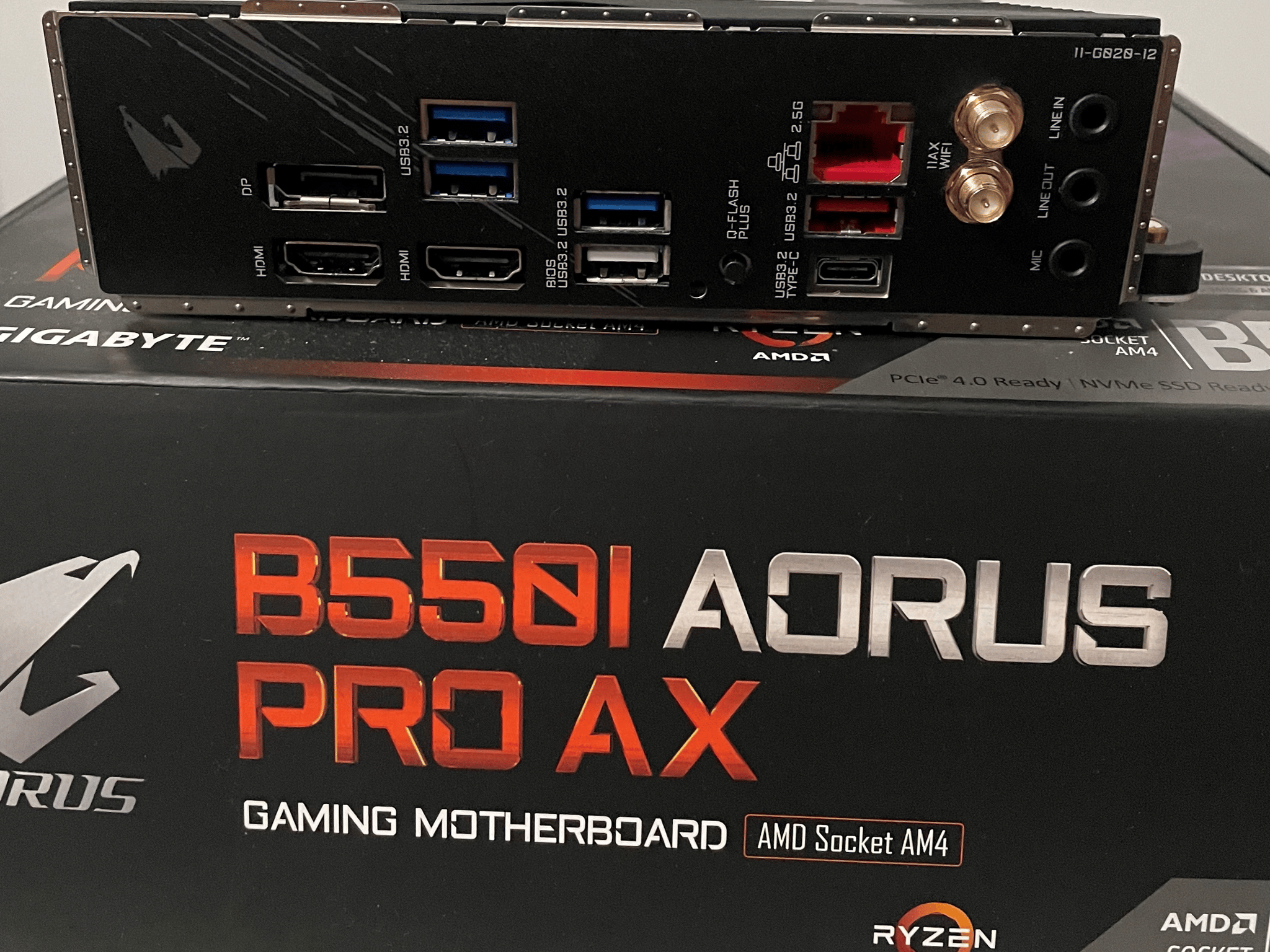 GIGABYTE B550I AORUS PRO AX AM4 Mini-ITX Motherboard (used)