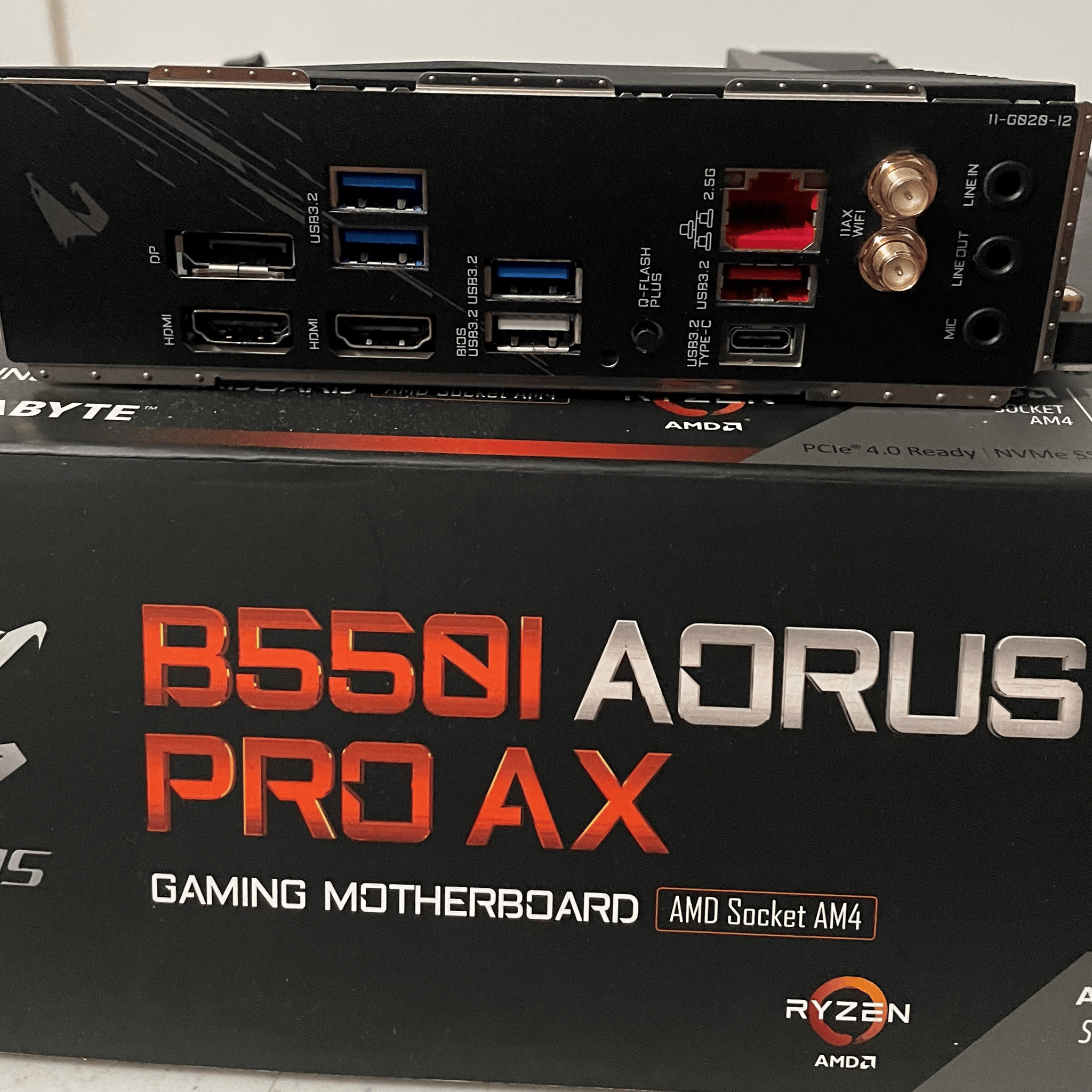 GIGABYTE B550I AORUS PRO AX AM4 Mini-ITX Motherboard (used)