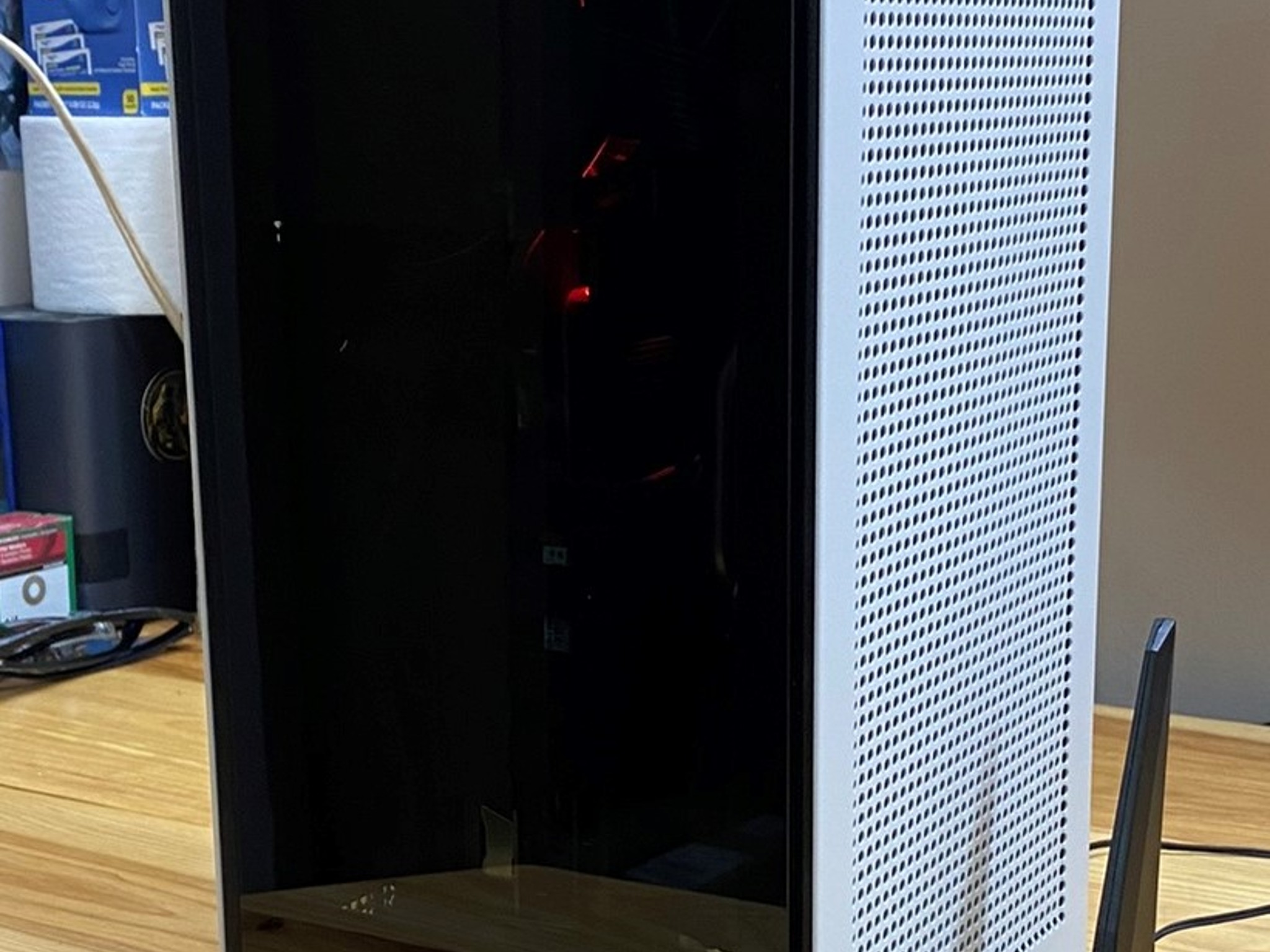 Small ITX Gaming PC | NZXT H1 Case (v1) | Ryzen 7 3700X & Radeon RX 5700XT