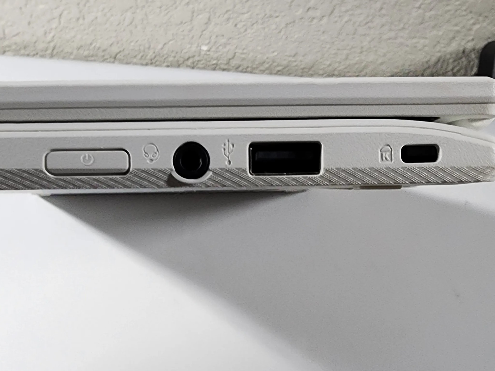 Acer Chromebook 32GB storage
