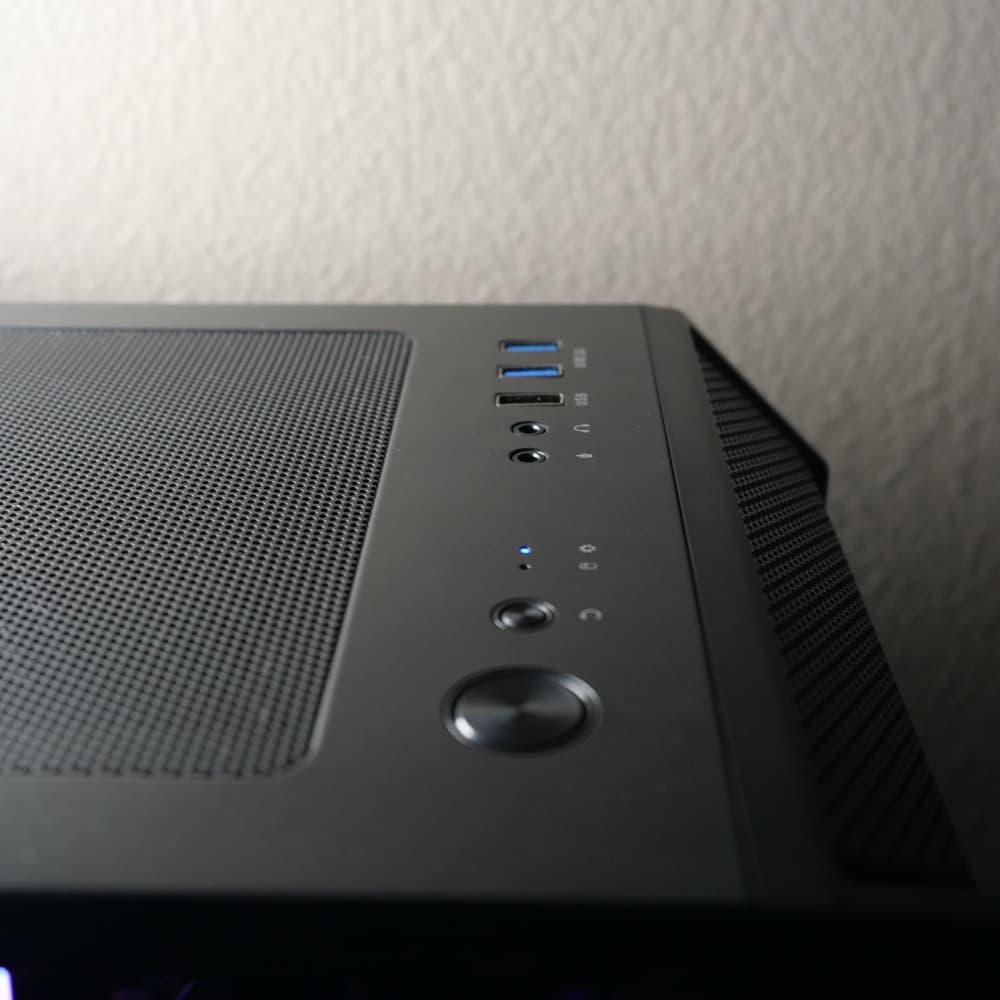 MSI GeForce RTX 2060 - AMD Ryzen 5 3600 - T-Force 16GB 3600MHz RAM - 1TB NVMe SSD