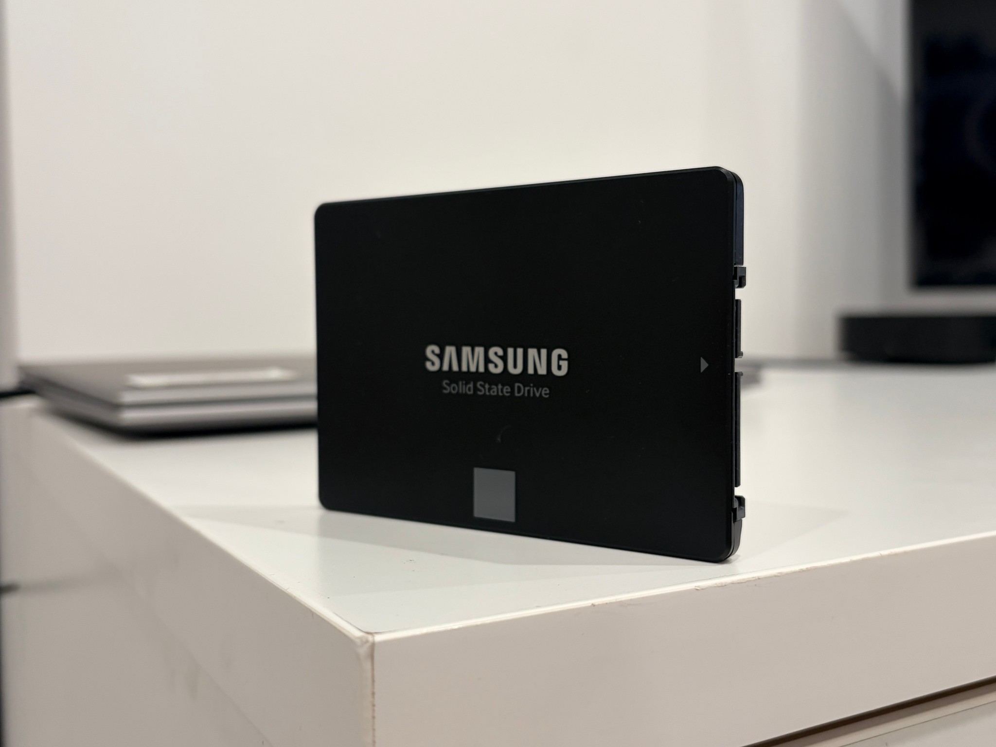 Samsung EVO 860 1 TB SATA III SSD 6 Gbps