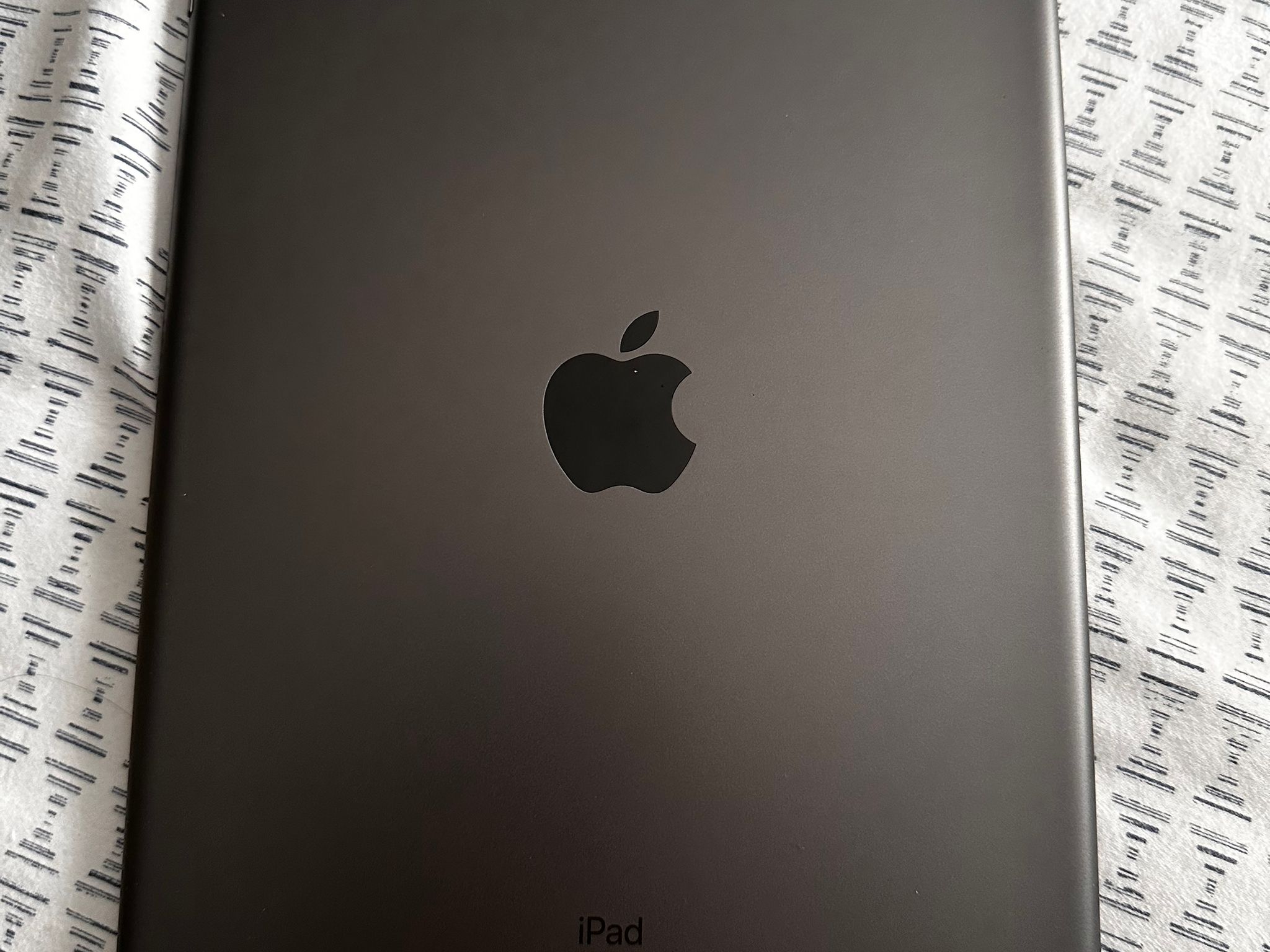 iPad 7th Gen 128GB 