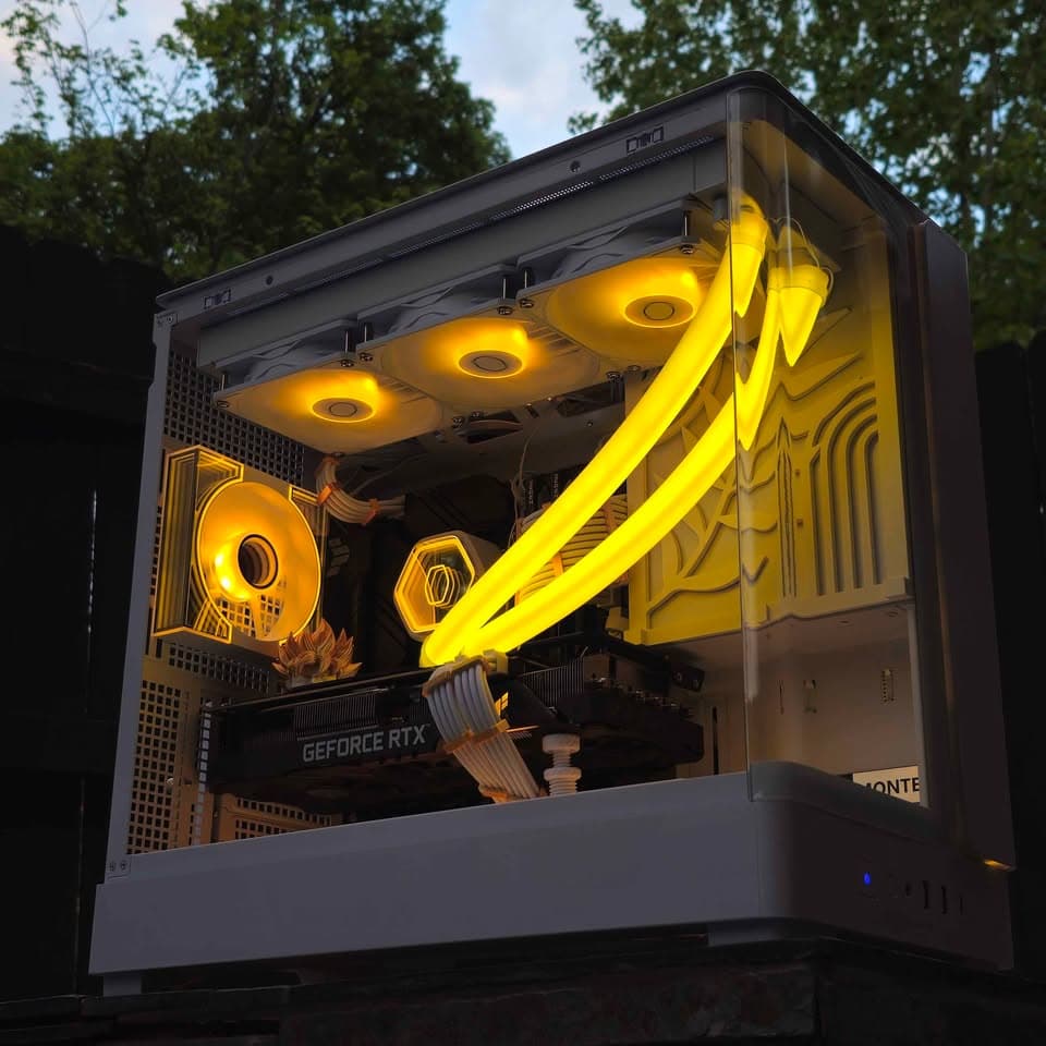 ⚜️White/Gold Custom Gaming PC • RTX 3070 Ti, Intel i7, 16GB RAM, 1TB SSD • Plug n' Play