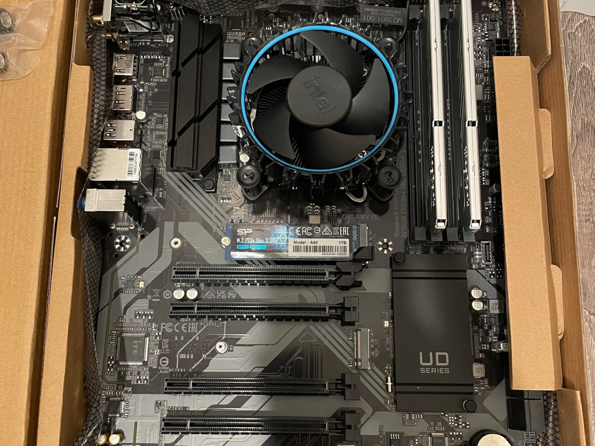 BUDGET GAMING PC KIT | 12100f CPU + Cooler | 16gb DDR4 3200 MHz | B760 WiFi+BT | 1 TB Gen3 SSD