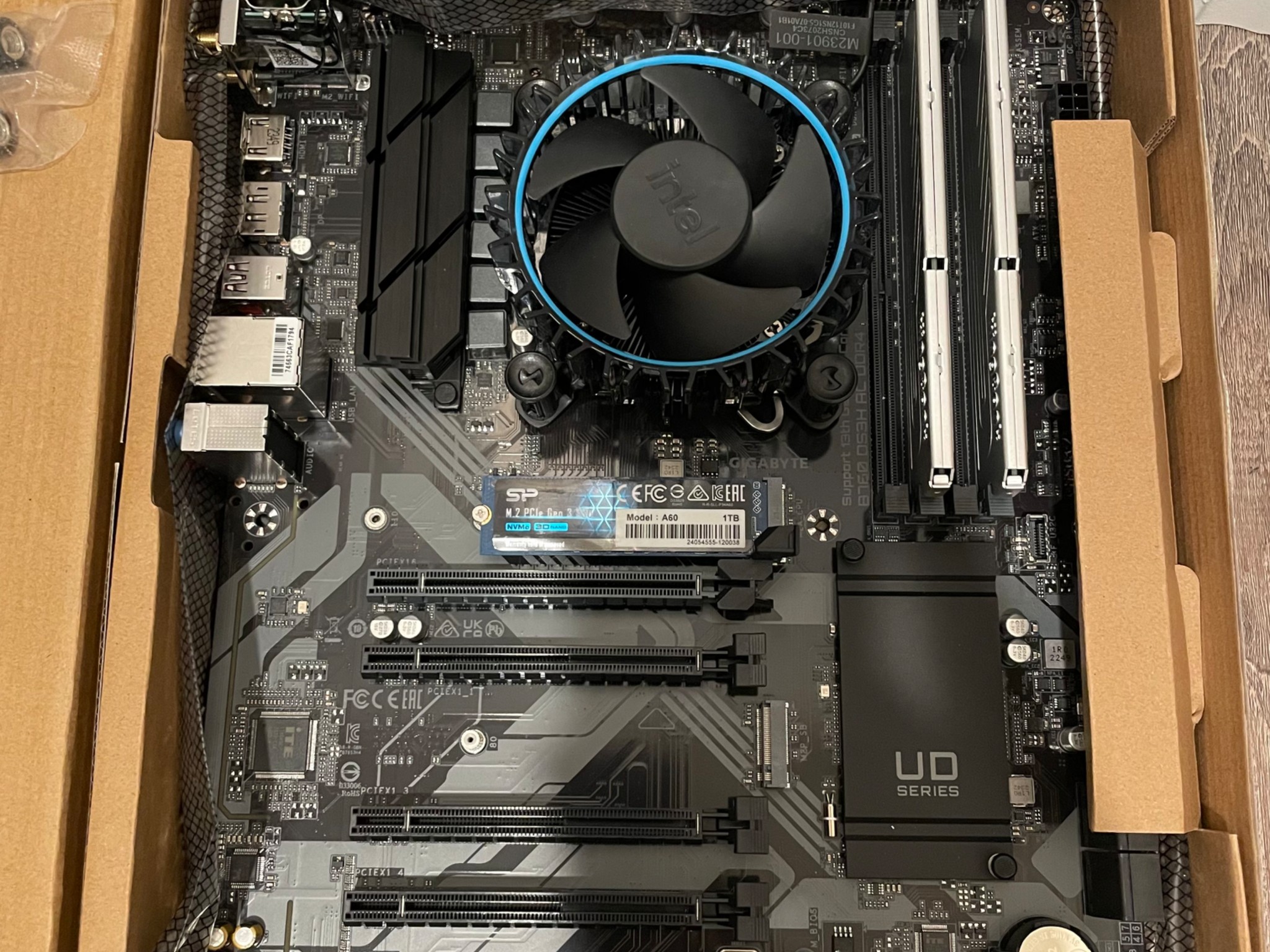 BUDGET GAMING PC KIT | 12100f CPU + Cooler | 16gb DDR4 3200 MHz | B760 WiFi+BT | 1 TB Gen3 SSD