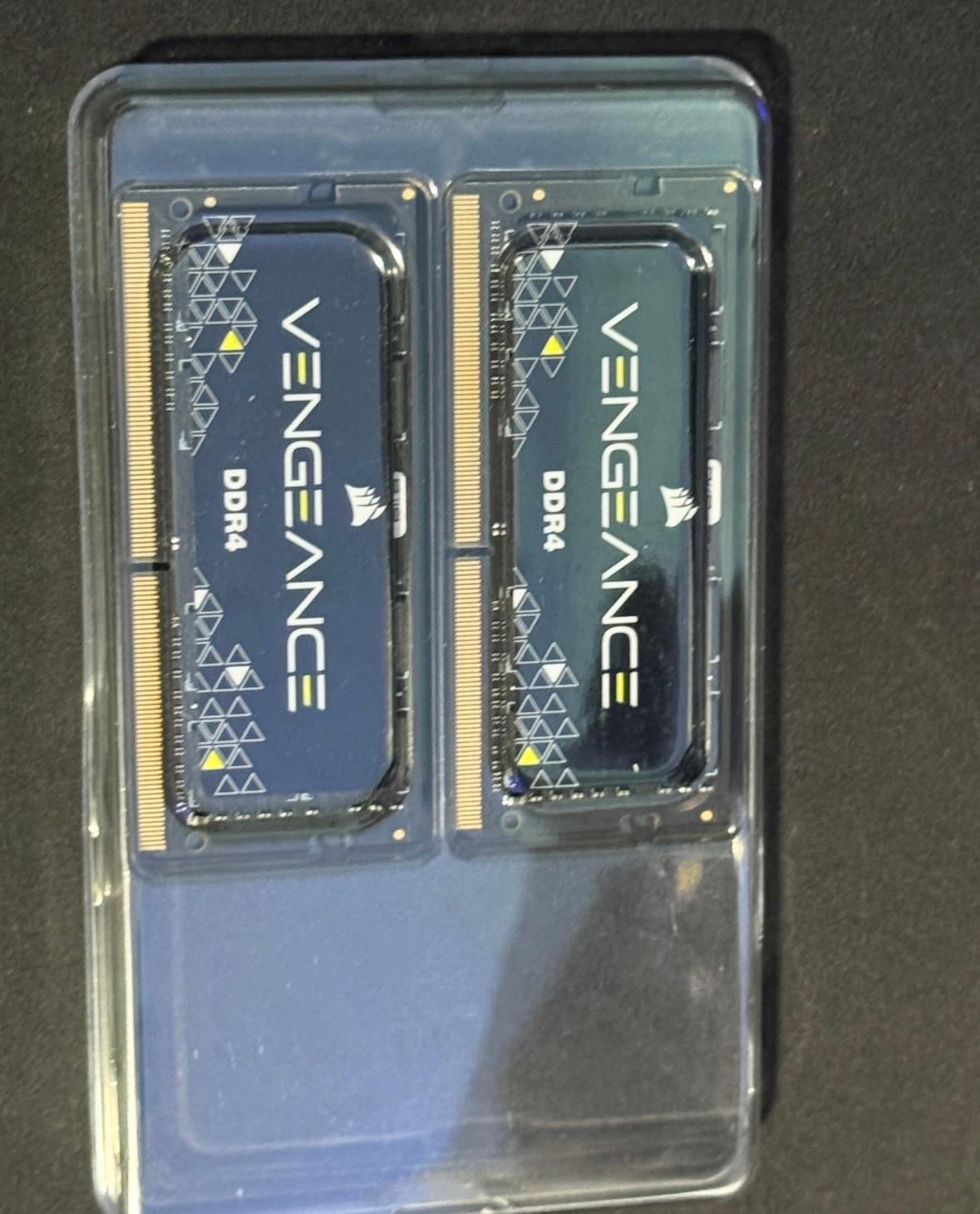 Corsair Vengeance 32GB (2x16GB) DDR4 SODIMM 3200MHz RAM Kit