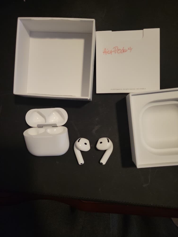 AirPods 4 NON ANC