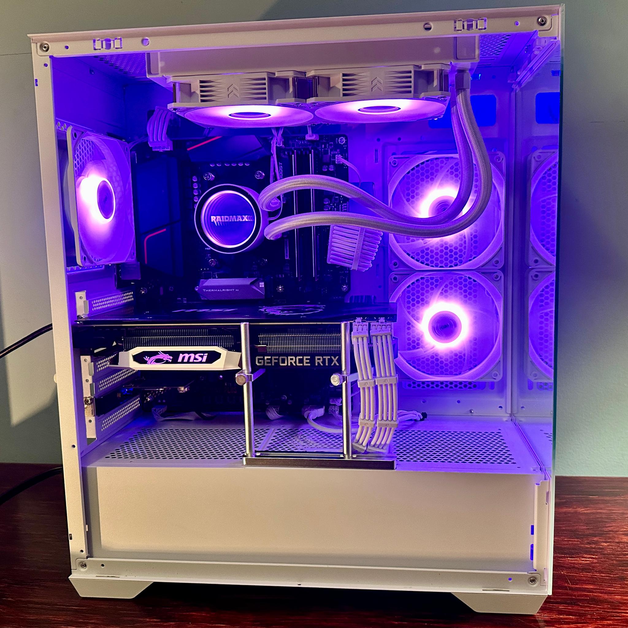 Moon Knight V2 | Ryzen 5 3600 | RTX 2070 8GB | 16GB RAM | 512GB NVME | WiFi