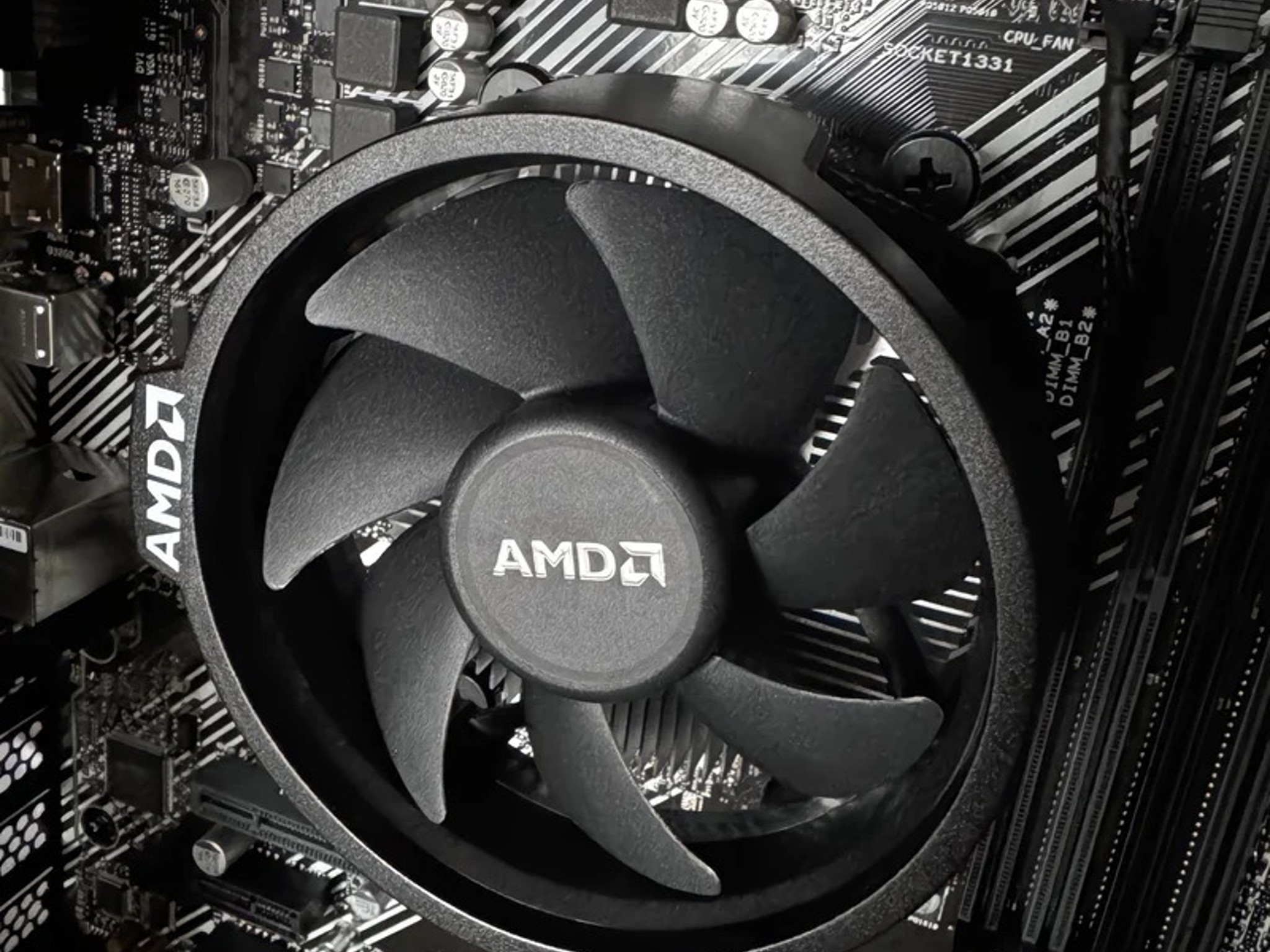 🔥SALE🔥 AMD wraith stealth Ryzen Heatsink/Fan AM4 CPU cooler 712-000046