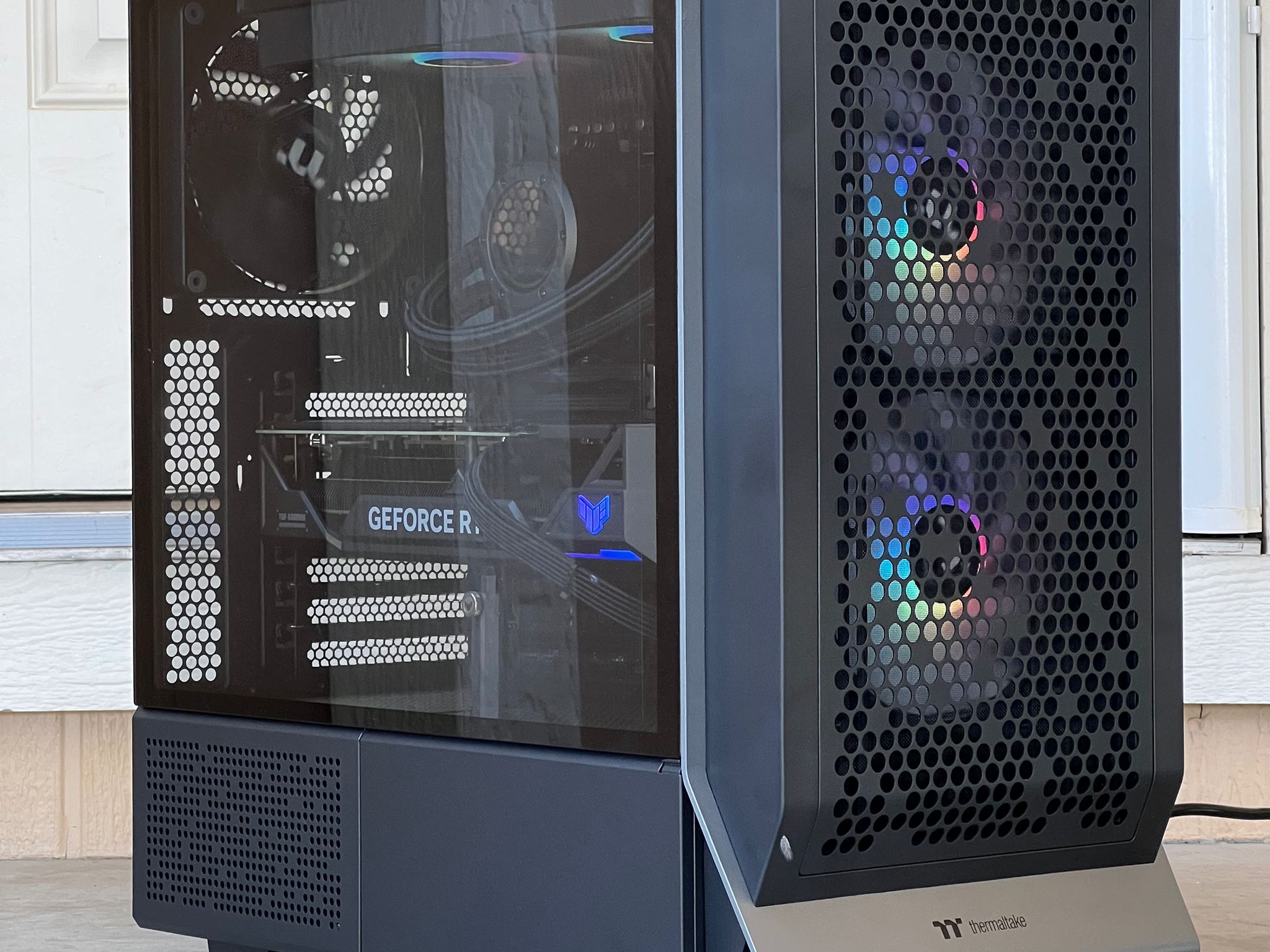 Gaming pc | Rtx 4070 Ti Super | Ryzen 7 9700x | 32GB 6000Mhz Corsair ram | 2TB 990 Pro | RM850e