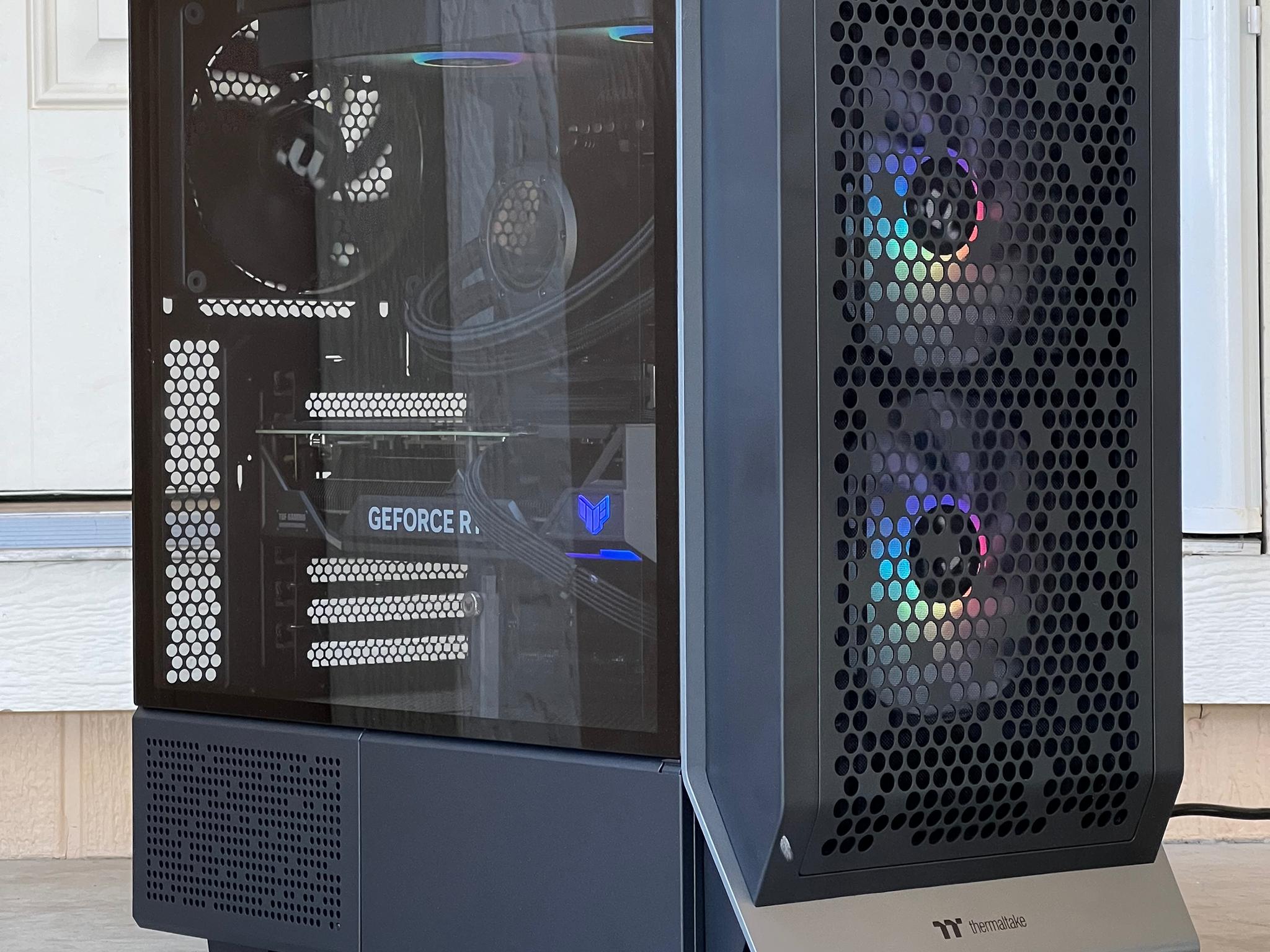 Gaming pc | Rtx 4070 Ti Super | Ryzen 7 9700x | 32GB 6000Mhz Corsair ram | 2TB 990 Pro | RM850e