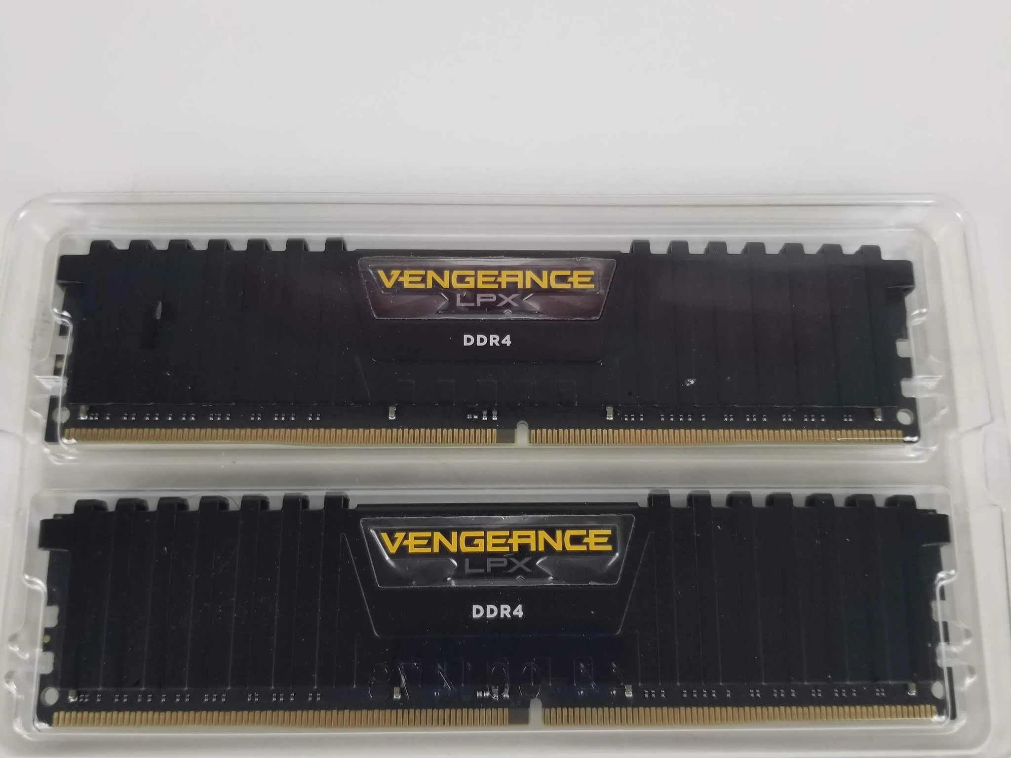 Corsair Vengence DDR4 2x16gb 32gb memory 2133mhz