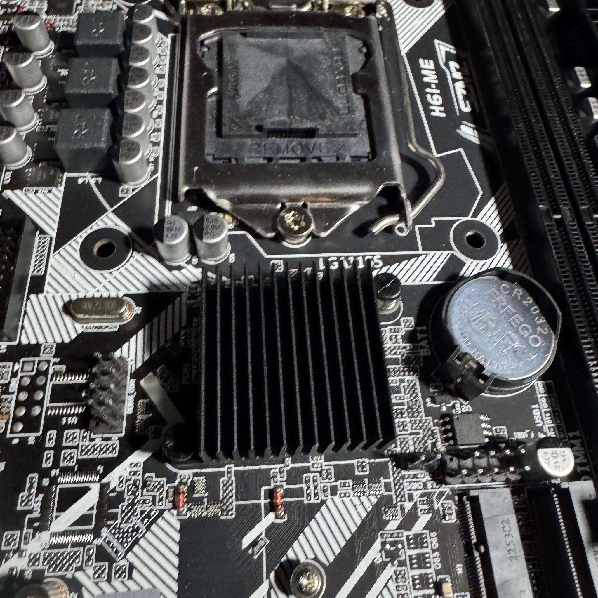 SZMZ H61I-ME ITX motherboard
