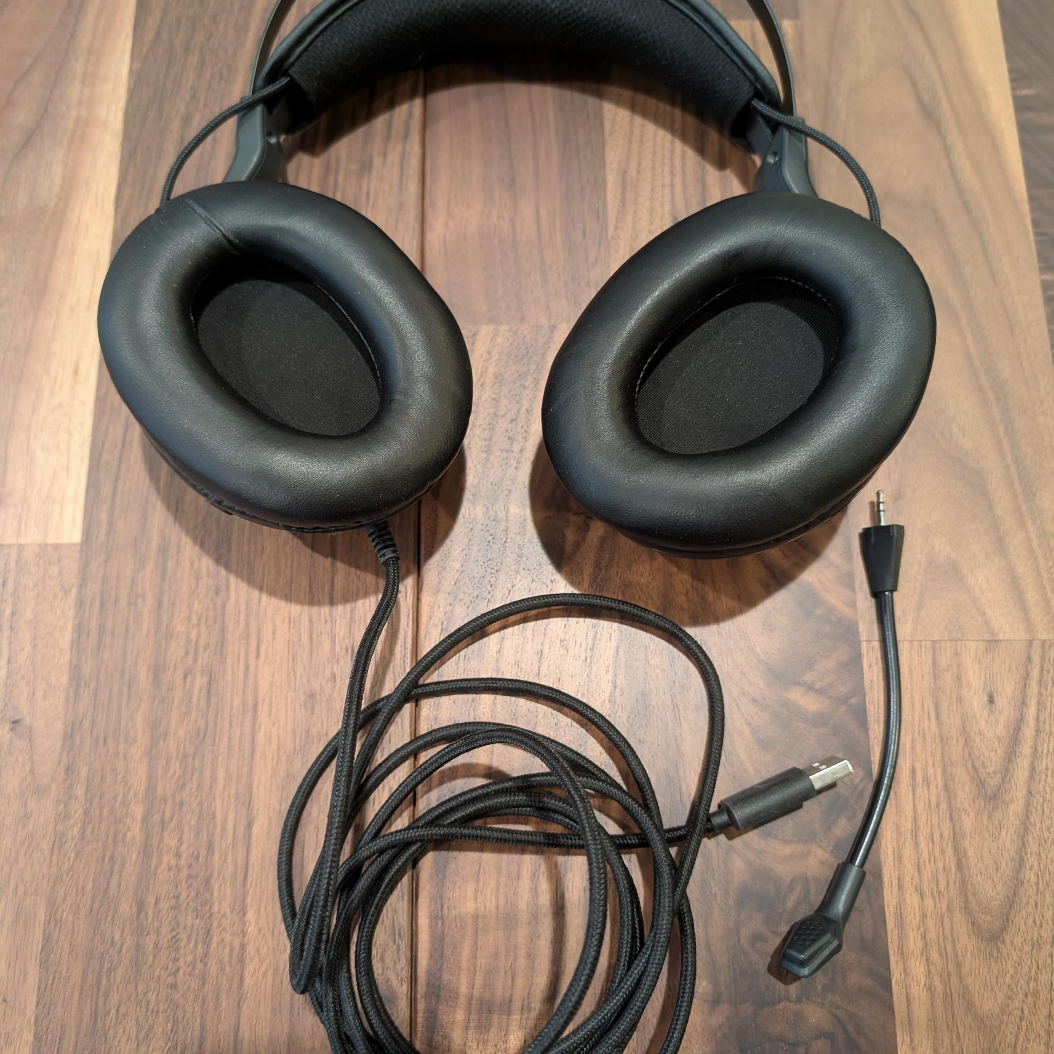 Roccat Elo 7.1 USB Headset w/ mic