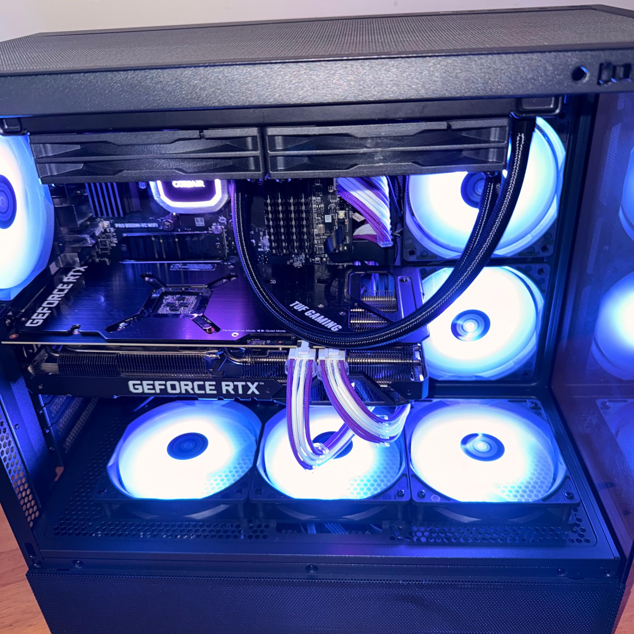 ⚪Mist⚪ | 300+ fps fortnite | Ryzen 7 5700x | 3070ti triple fan