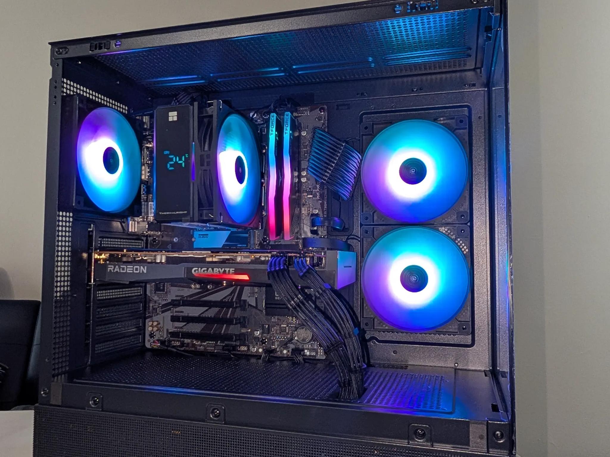 i5 12400f/RX 6700 XT (12gb)