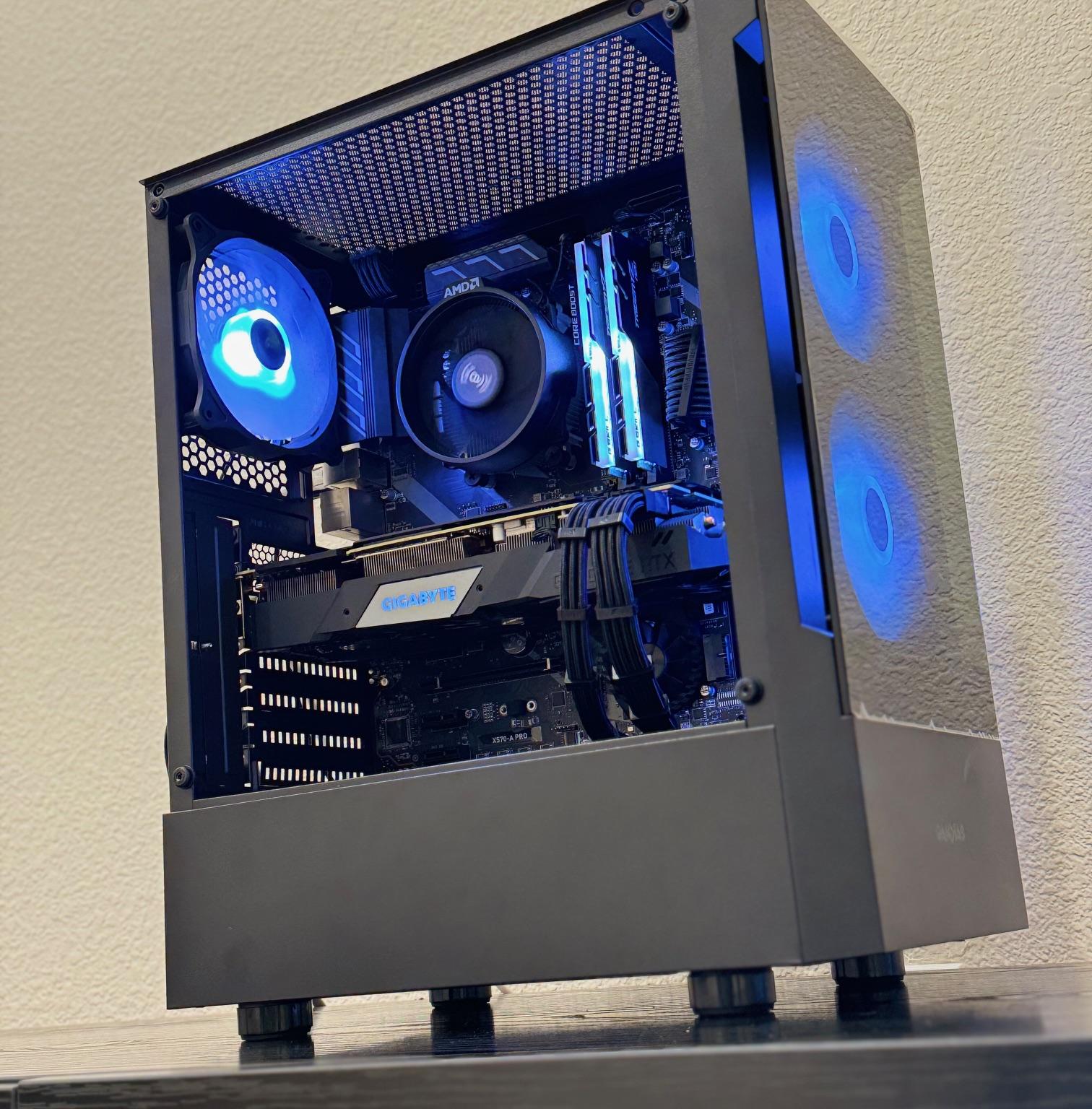 🖤Incognito🖤Sleek All-Black RTX Gaming PC! RTX 2070 SUPER, Ryzen 5 3600X, 1TB Storage.
