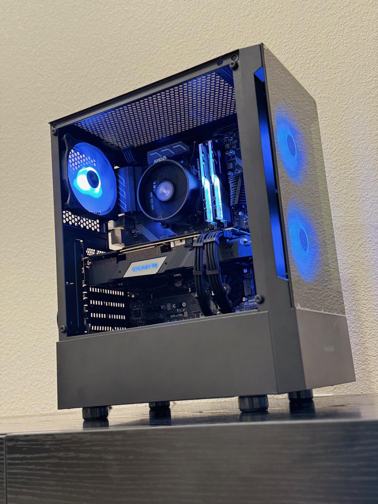 🖤Incognito🖤Sleek All-Black RTX Gaming PC! RTX 2070 SUPER, Ryzen 5 3600X, 1TB Storage.