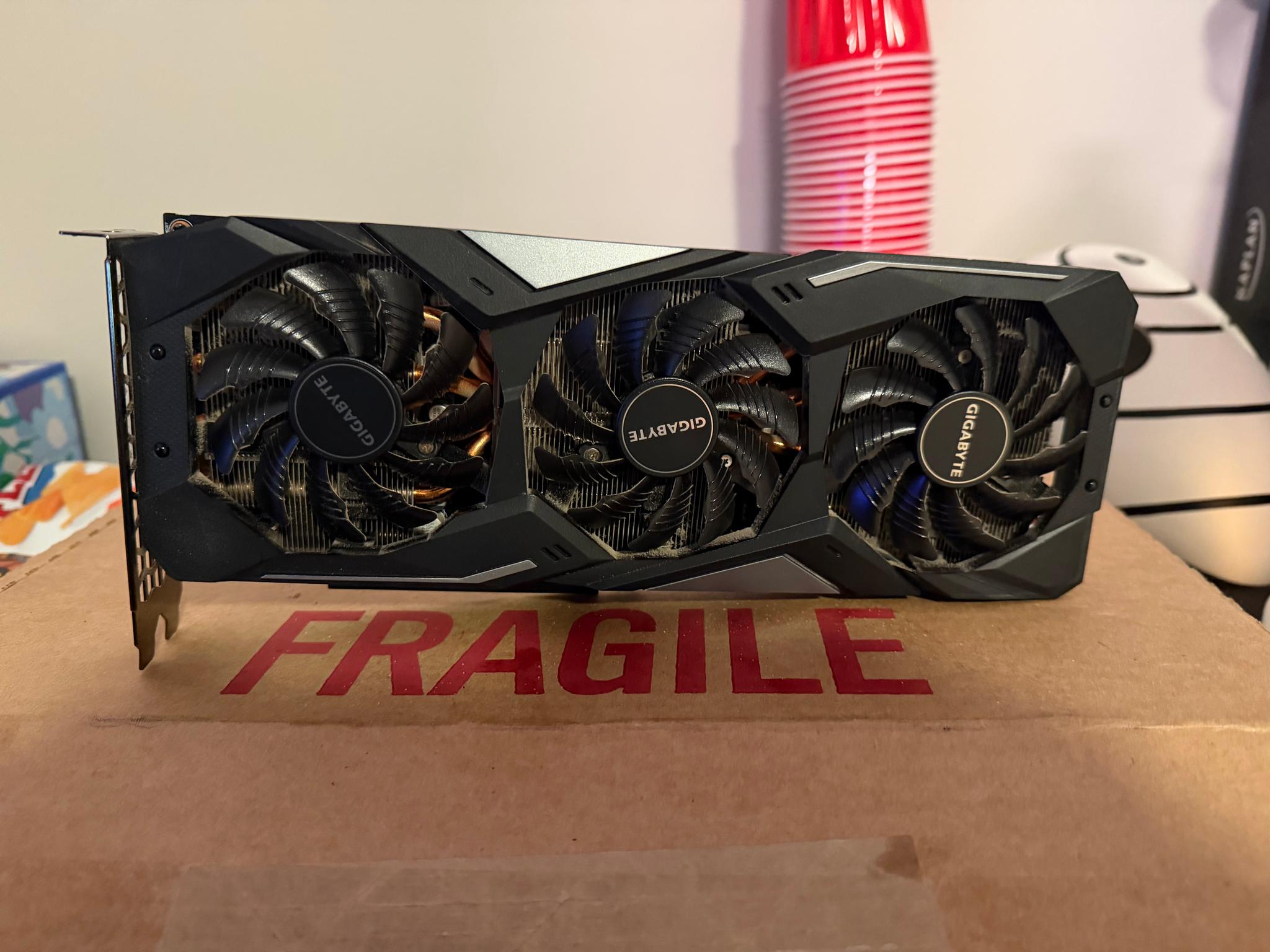 Gigabyte GeForce RTX 2060 SUPER GAMING OC 8G