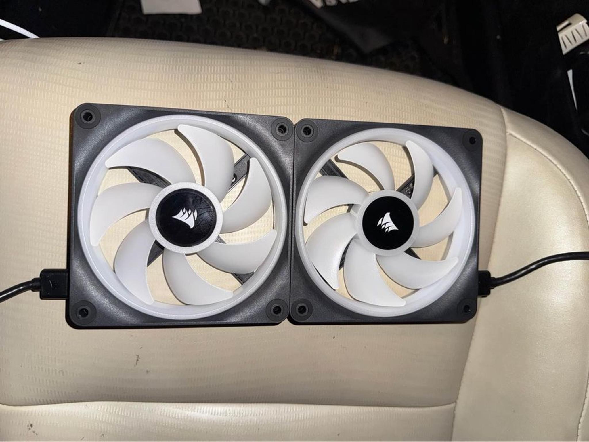 2 Corsair ICUE Link QX120 RGB 120MM fans