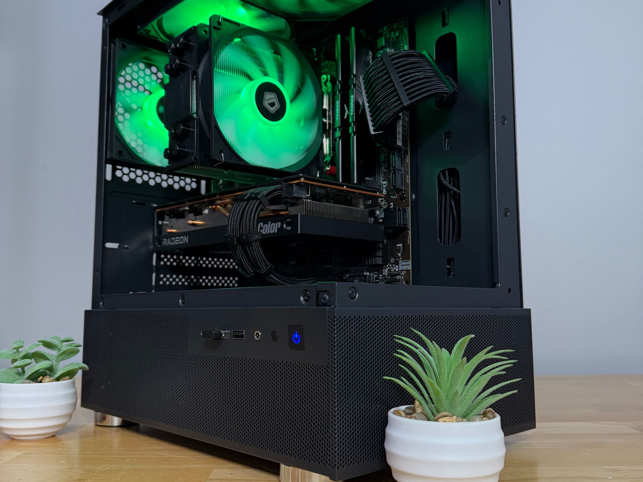 Great Value 1440p Gaming PC-Rx 6750 xt 12GB-Ryzen 5 3600-1TB SSD-16GB Ram