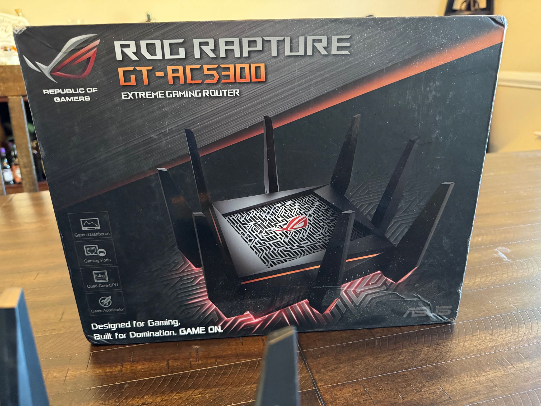 ROG Rapture GT-AC5300 Extreme Gaming Router with box