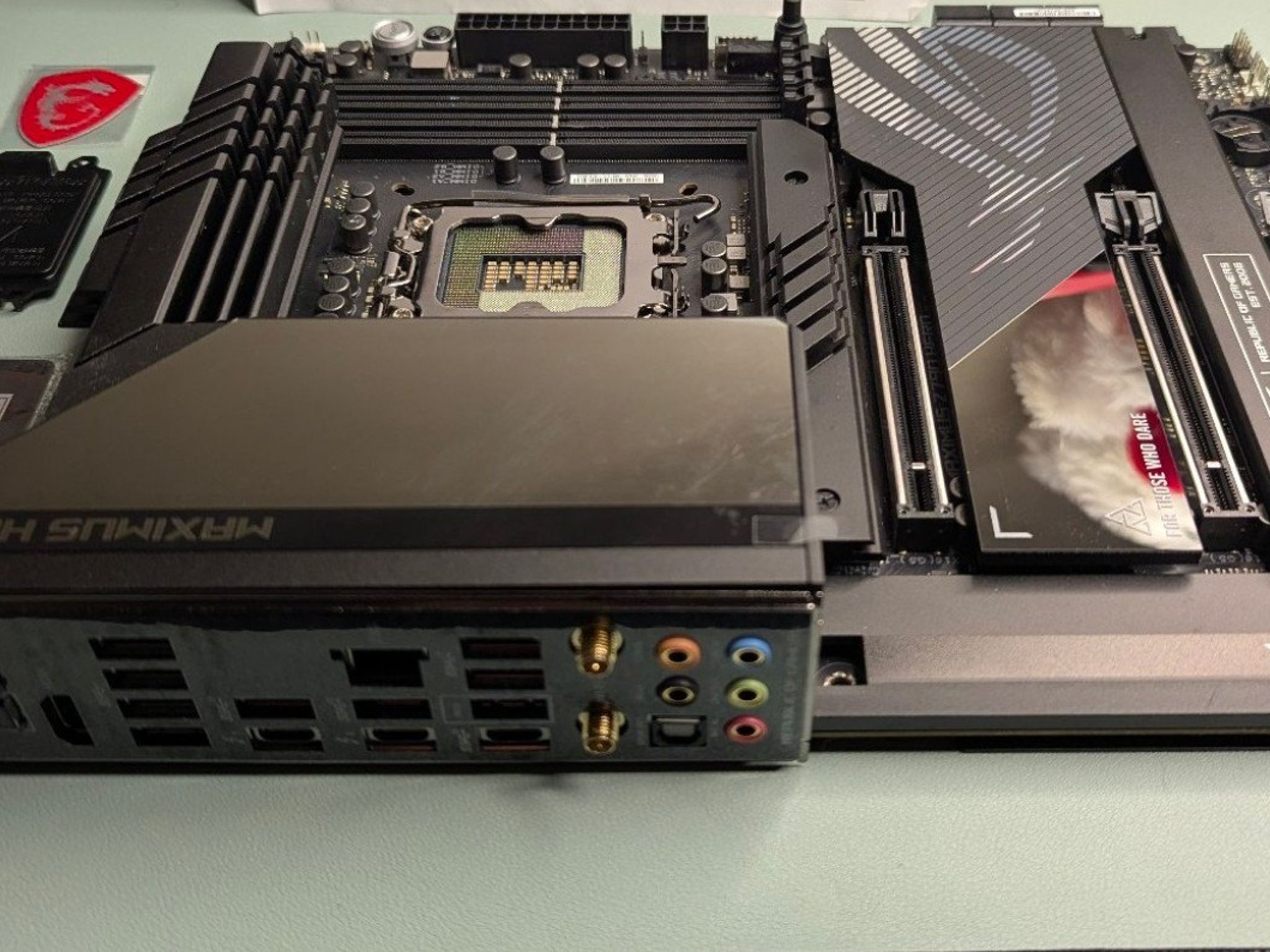 ASUS ROG Maximus Z790 Hero Motherboard + ROG Hyper M.2 Card + DDR5 Support