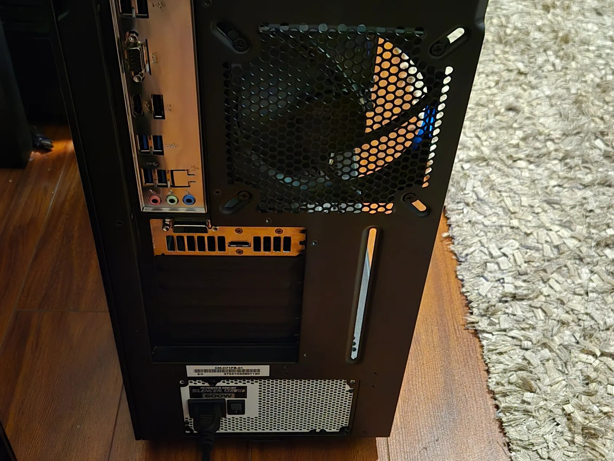 **MOVING SALE** 🌌 STEALTH 🌌 RTX 2060 / I5-12400F / 1TB SSD / 16GB DDR4
