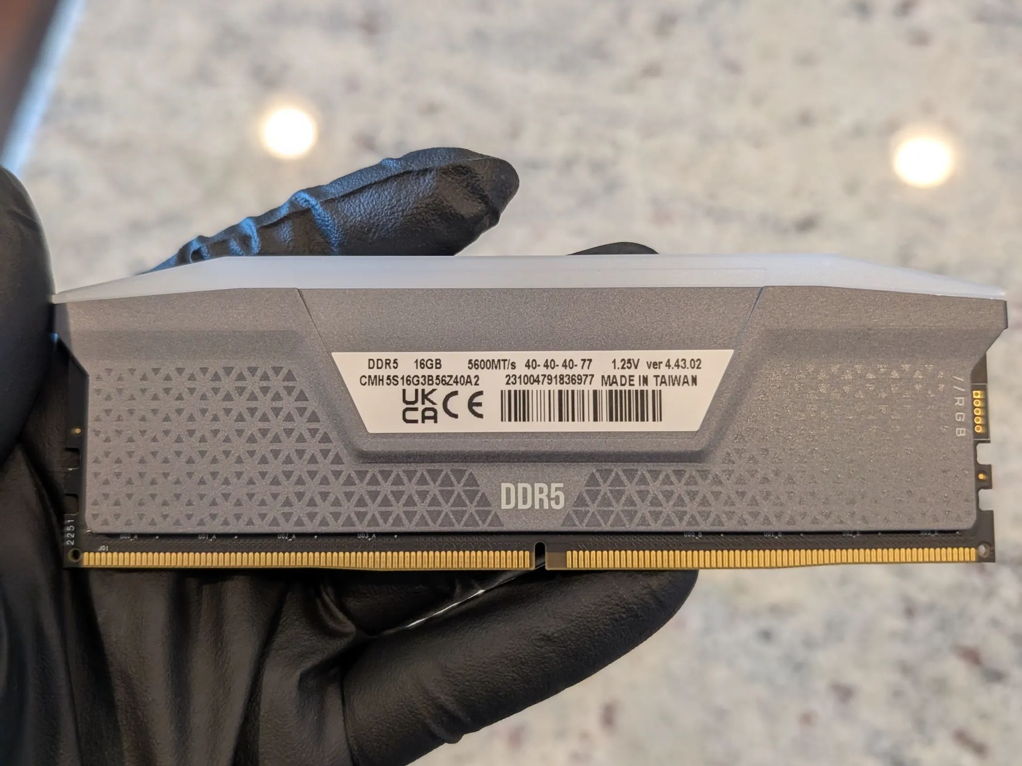 Corsair Vegeance RGB 32GB DDR5 5600 40-40-40-47 Ram