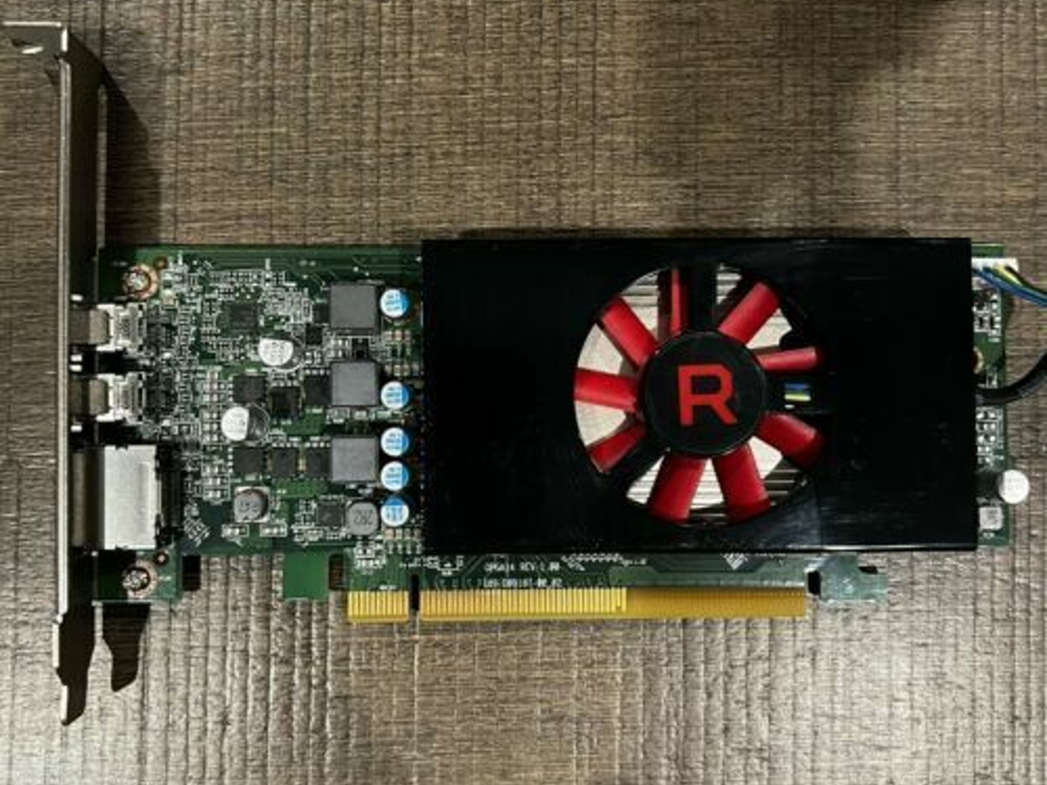 OEM AMD Radeon RX 550 4GB PCIe DP Mini DP Full Height Graphics Card DELL 0NDRG5