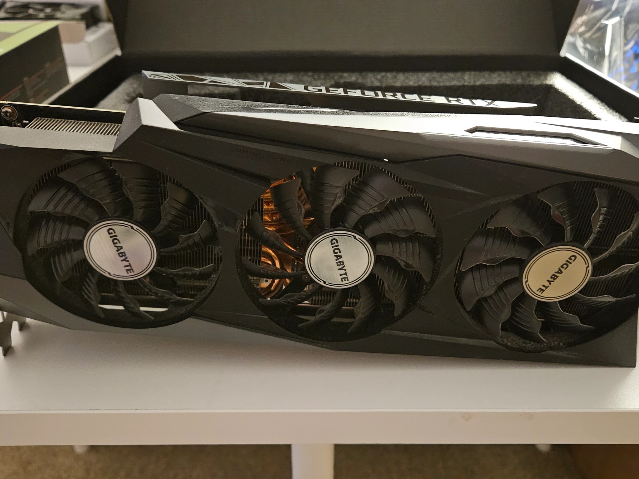 Gigabyte RTX 3080 12gb