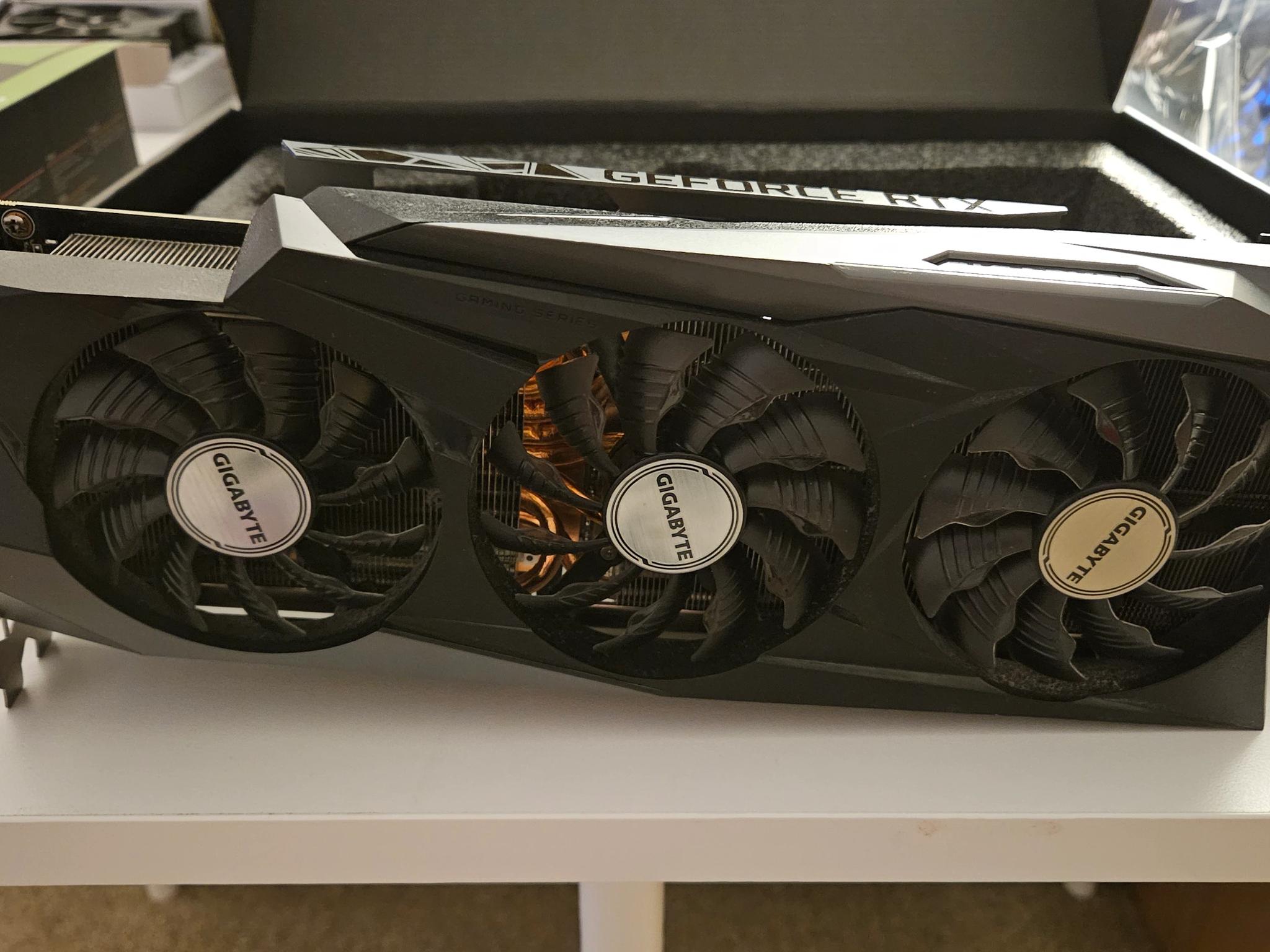 Gigabyte RTX 3080 12gb