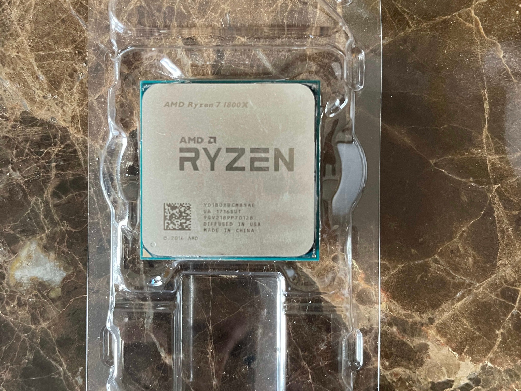 Ryzen 7 1800X + 256GB m.2 SSD