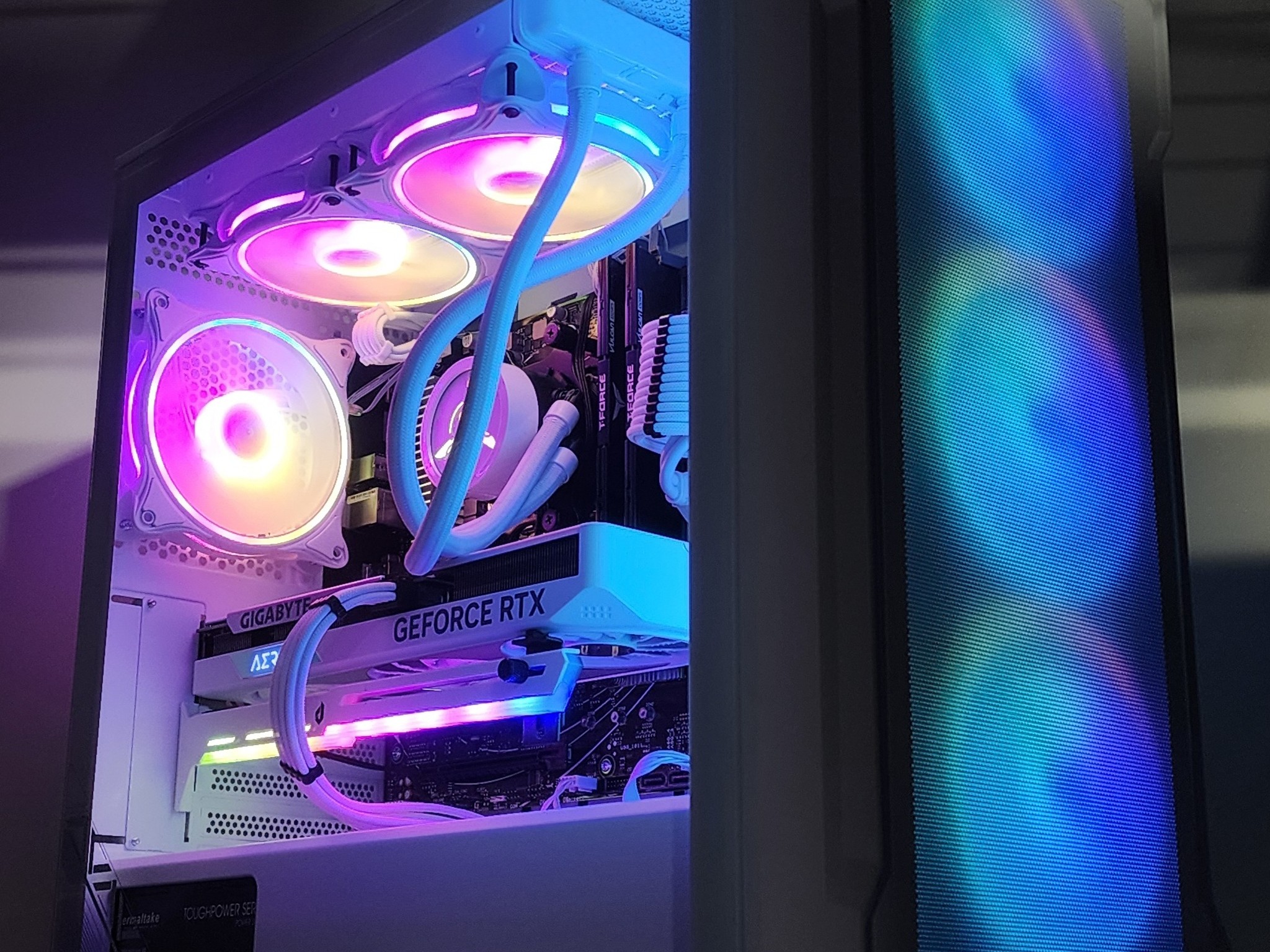 Gaming PC Ryzen 5 7600X 16GB RAM 500GB SSD RTX 4060 8GB Windows 11 Computer