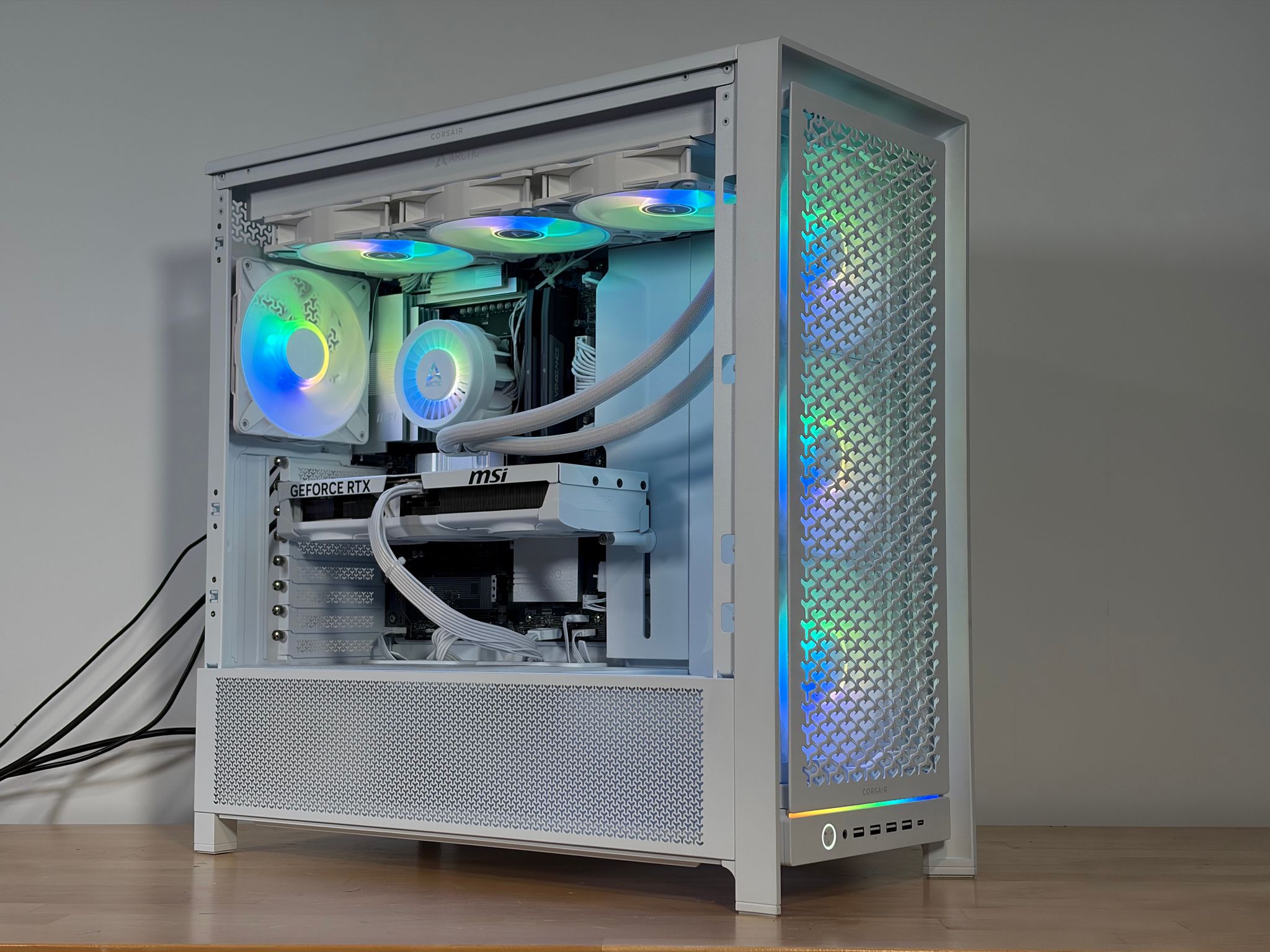 GeForce RTX 5080, Ryzen 7 9800X3D, 96GB RAM Gaming Beast