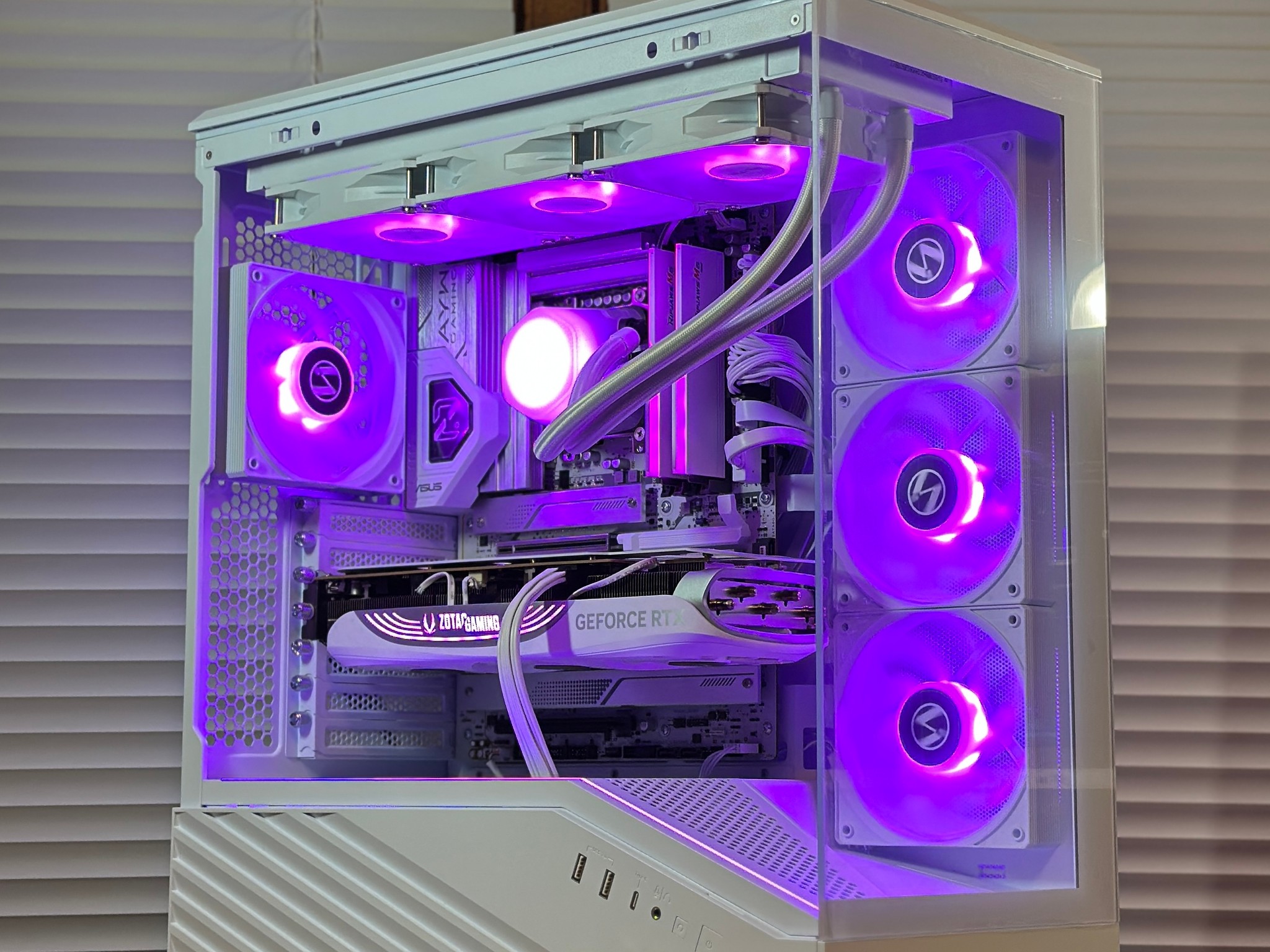 RTX 4080S 16GB | Intel Core Ultra 265KF | 48GB DDR5 | 2TB NVME | Win11 | WIFI | 4K White Gaming PC