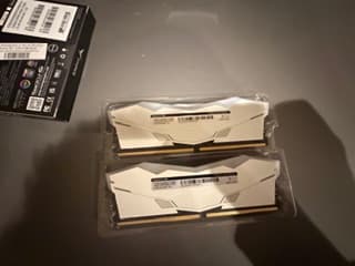 TeamGroup T-Force Delta Alpha RGB 32GB (2 x 16GB) DDR5-5600 PC5-44800 CL40  - White