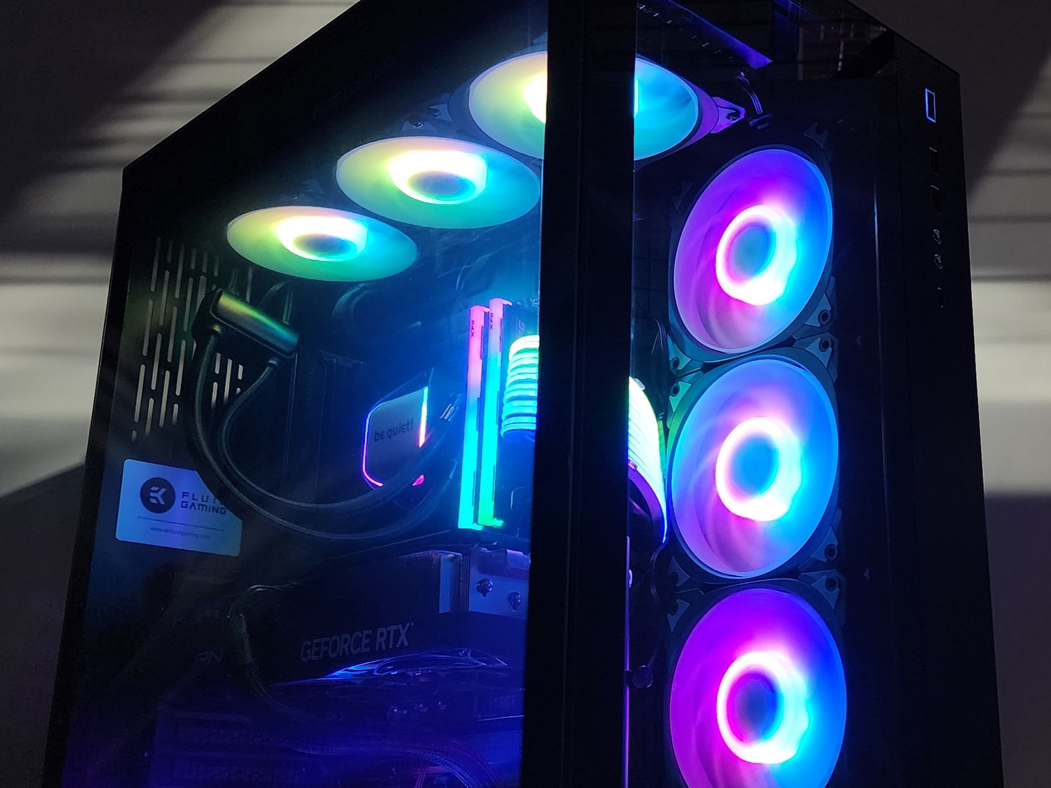 Gaming PC i7-14700KF 32GB RAM 2TB SSD RTX 5070 Ti 16GB Windows 11 Computer