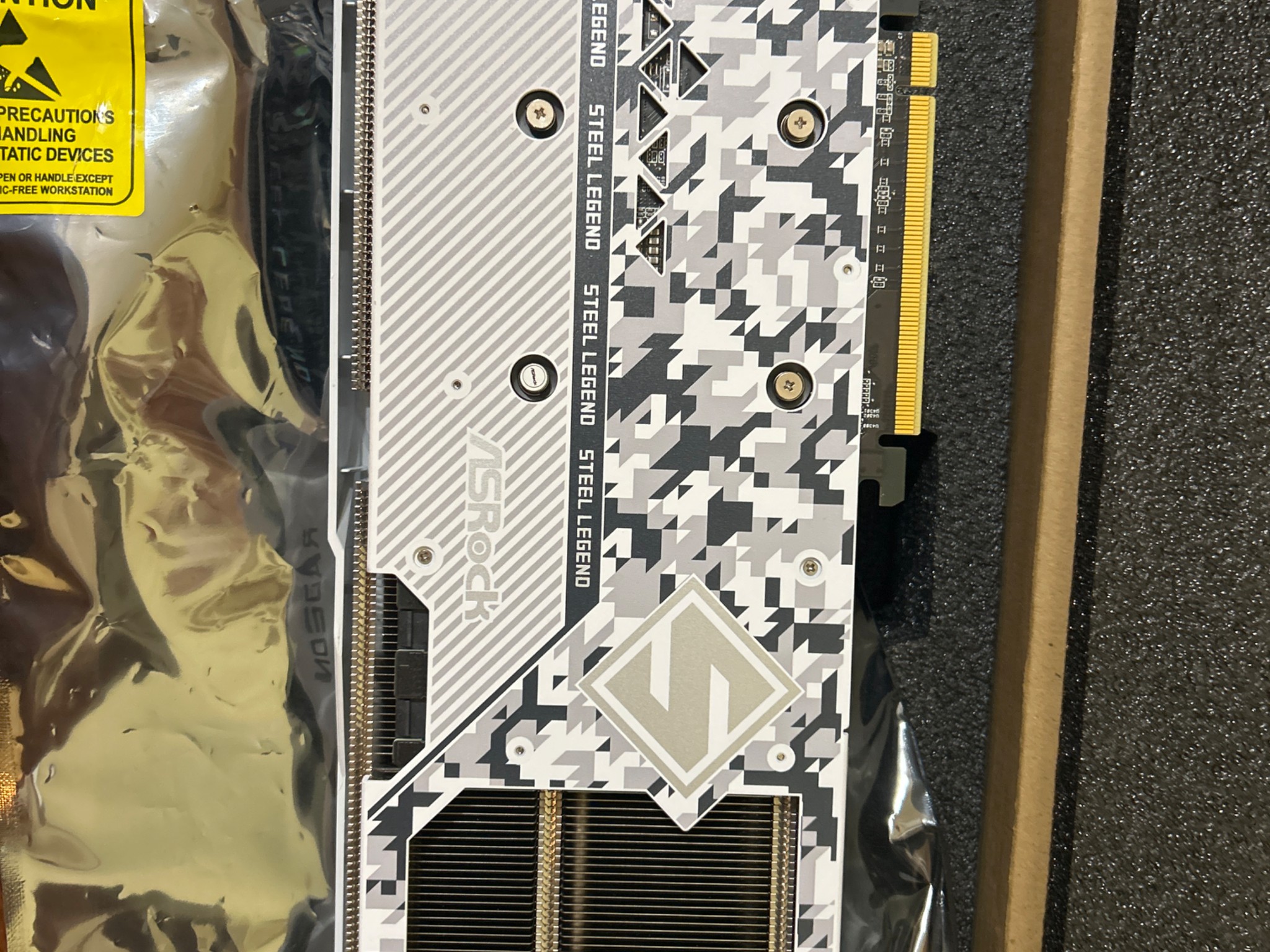 ASRock AMD Radeon RX 7600 XT Steel Legend RGB Overclocked Triple Fan 16GB GDDR6 PCIe 4.0 GPU