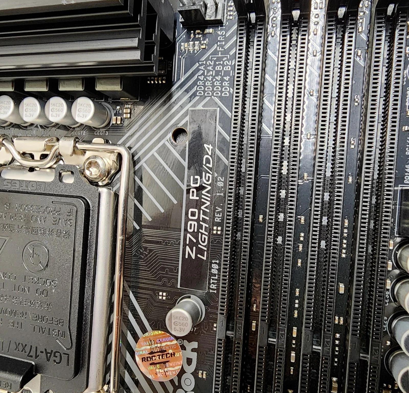 UPDATED BIOS ASRock Z790 PG Lightning/D4 LGA1700 DDR4 ATX Motherboard