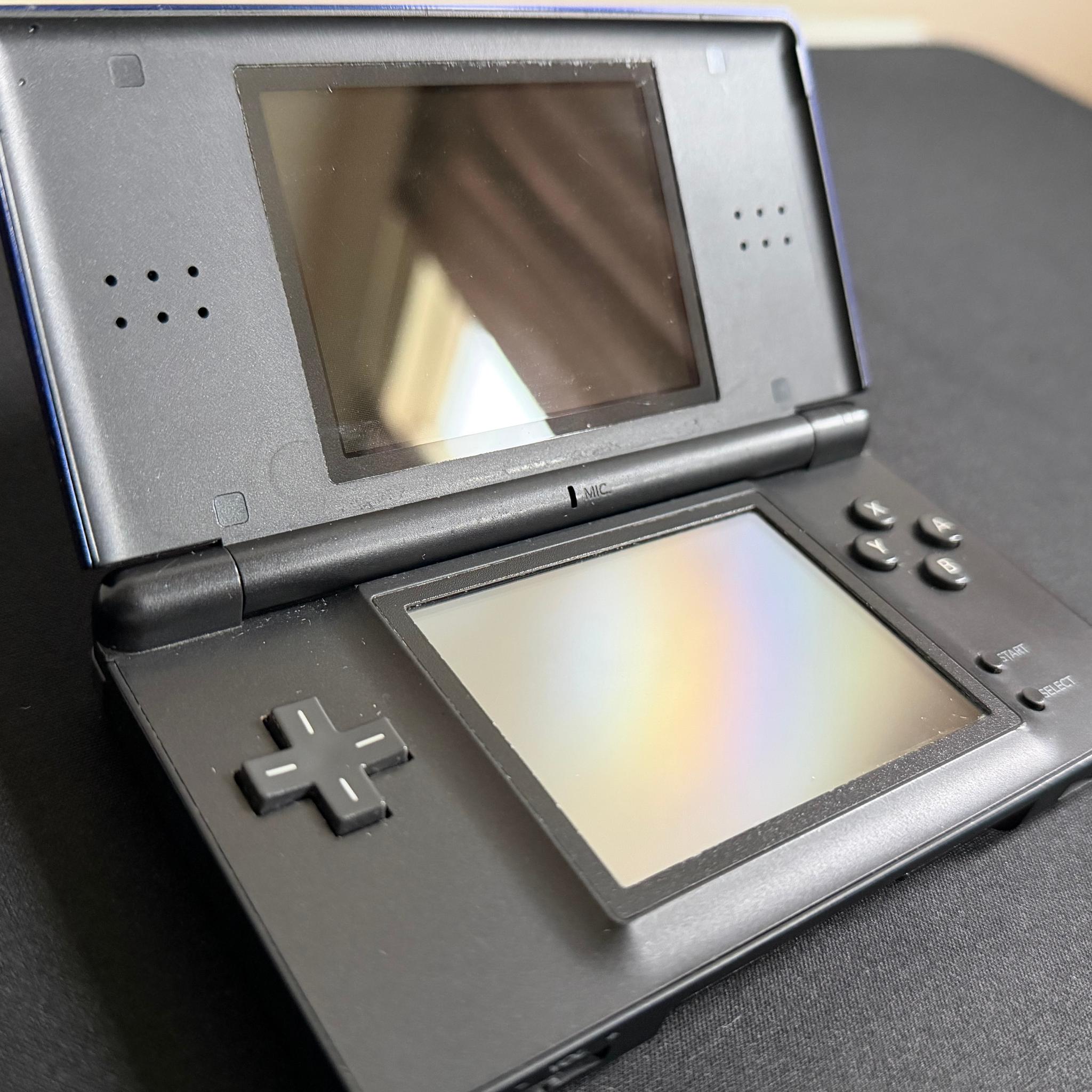 Nintendo DS Lite Handheld System - Blue Cobalt/Black - W/ Stylus & Charger