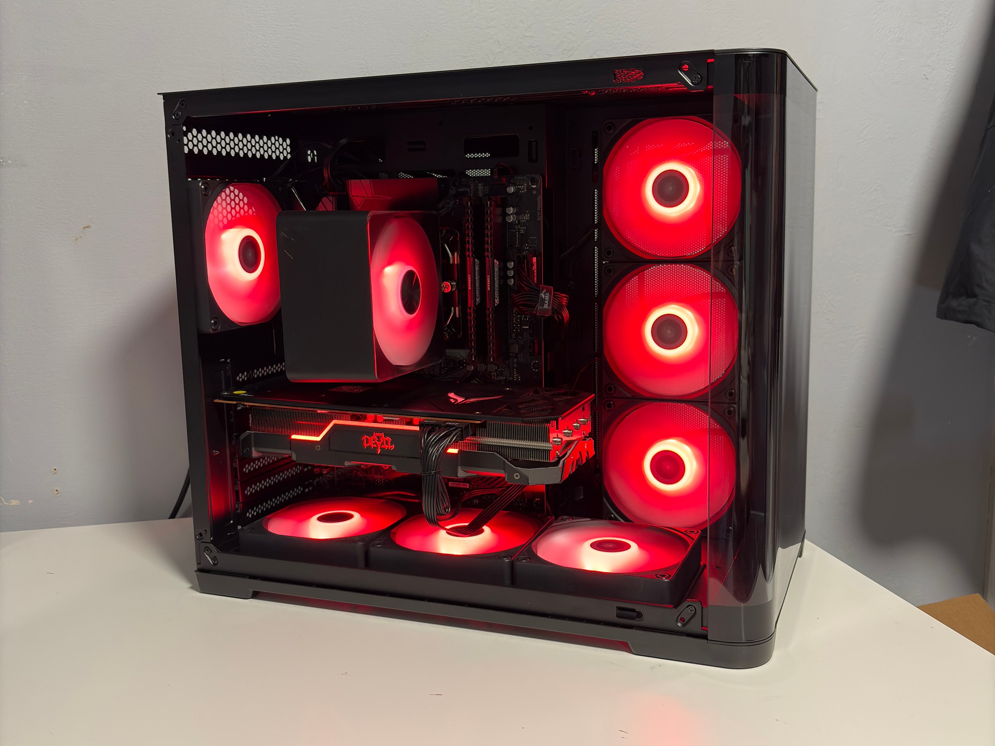 Apex Series Gaming PC / Ryzen 5 + RX 5700 XT / NVMe SSD / Ready to Play!