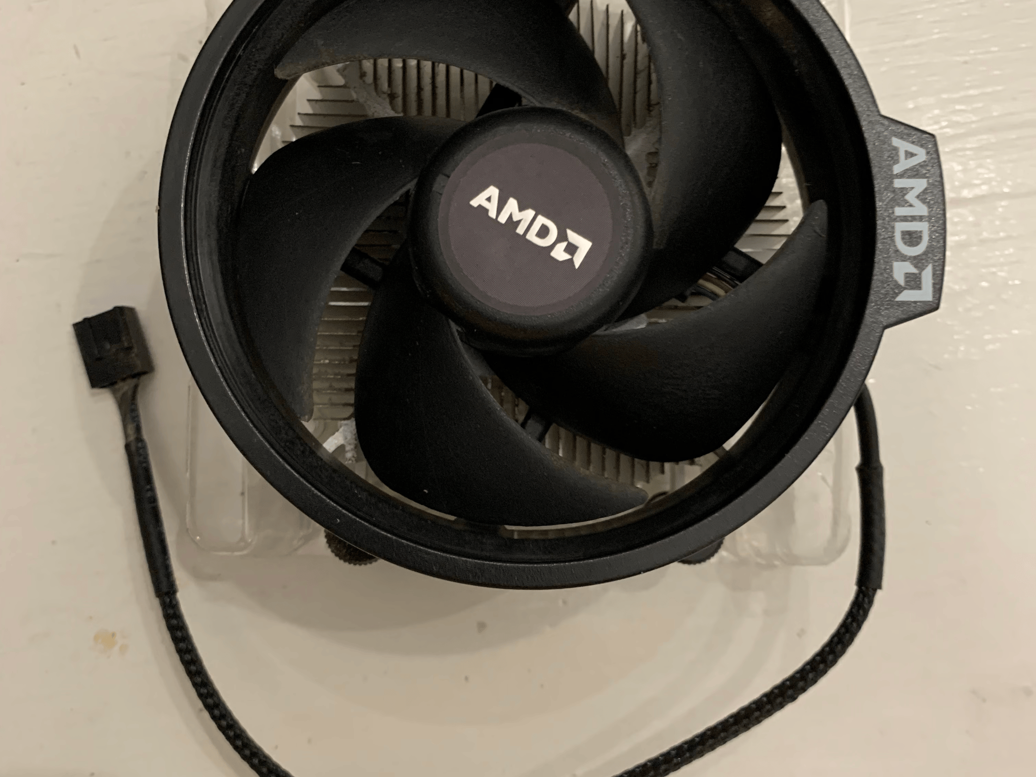 AMD Ryzen 5 2600 - 6 Cores, 12 Threads - AM4 - Wraith Stealth Cooler Included - Used