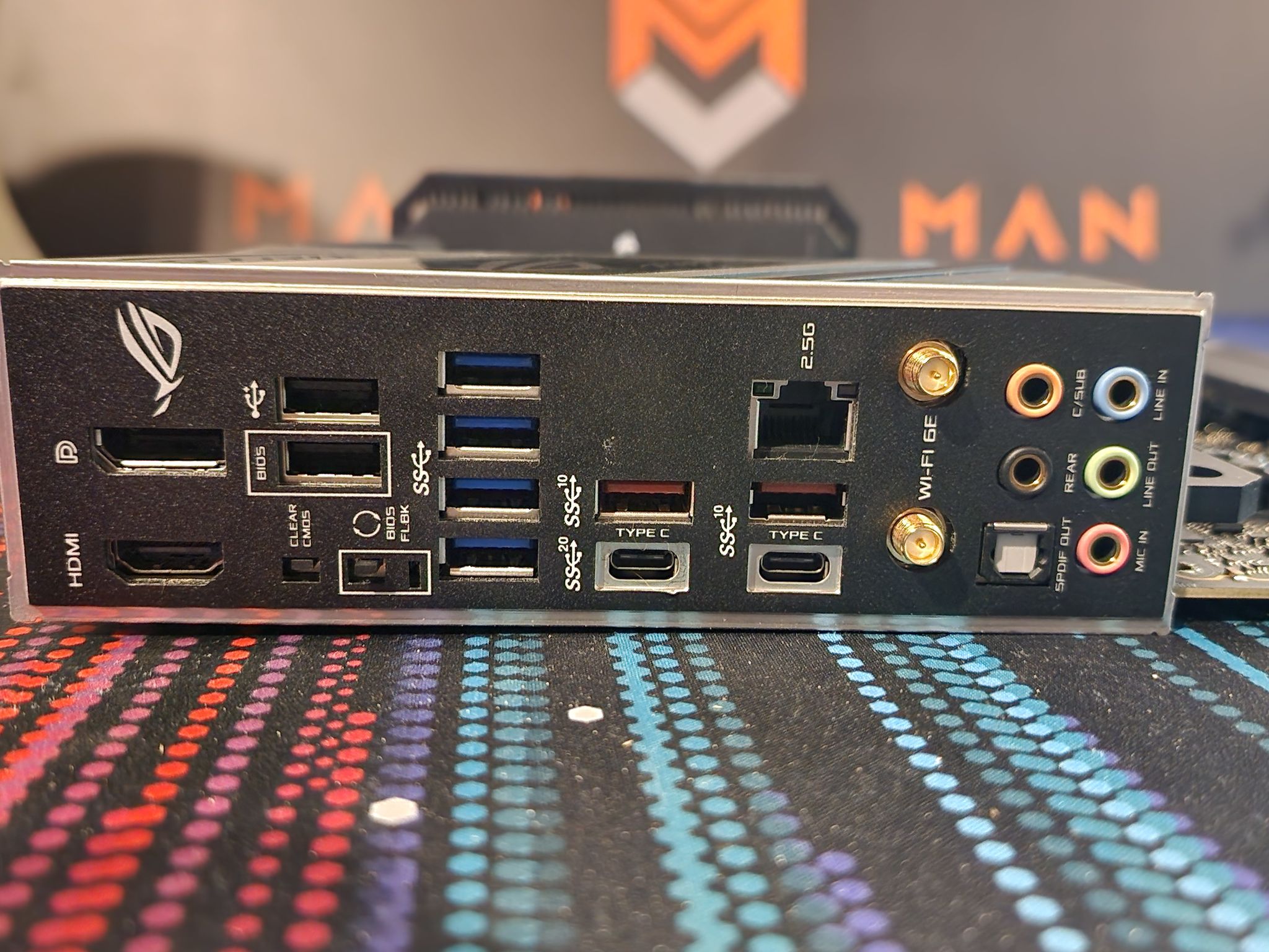 I9-12900K / 64GB DDR5 RAM / Z690 WiFi Mobo