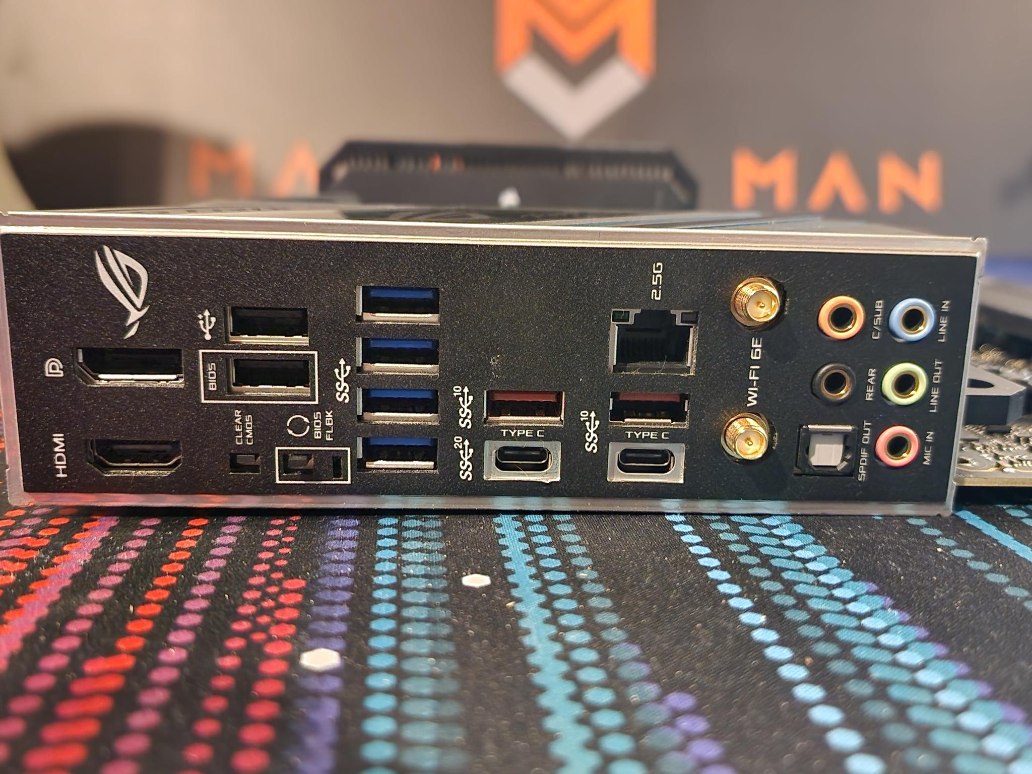 I9-12900K / 64GB DDR5 RAM / Z690 WiFi Mobo