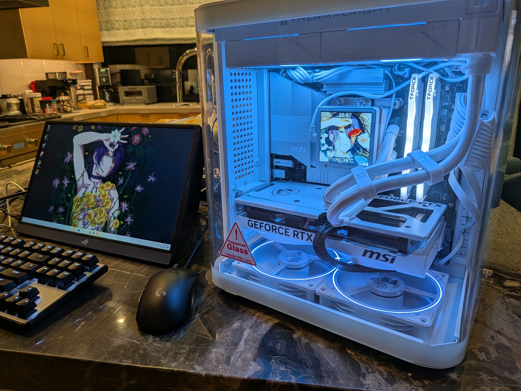 Bomb Devil Ice - RTX 5070, Intel Core Ultra 7 265K, 32 GB DDR5, 2 TB Gen 5 NVME, RGB, Liquid Cooled