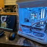 Bomb Devil Ice - RTX 5070, Intel Core Ultra 7 265K, 32 GB DDR5, 2 TB Gen 5 NVME, RGB, Liquid Cooled