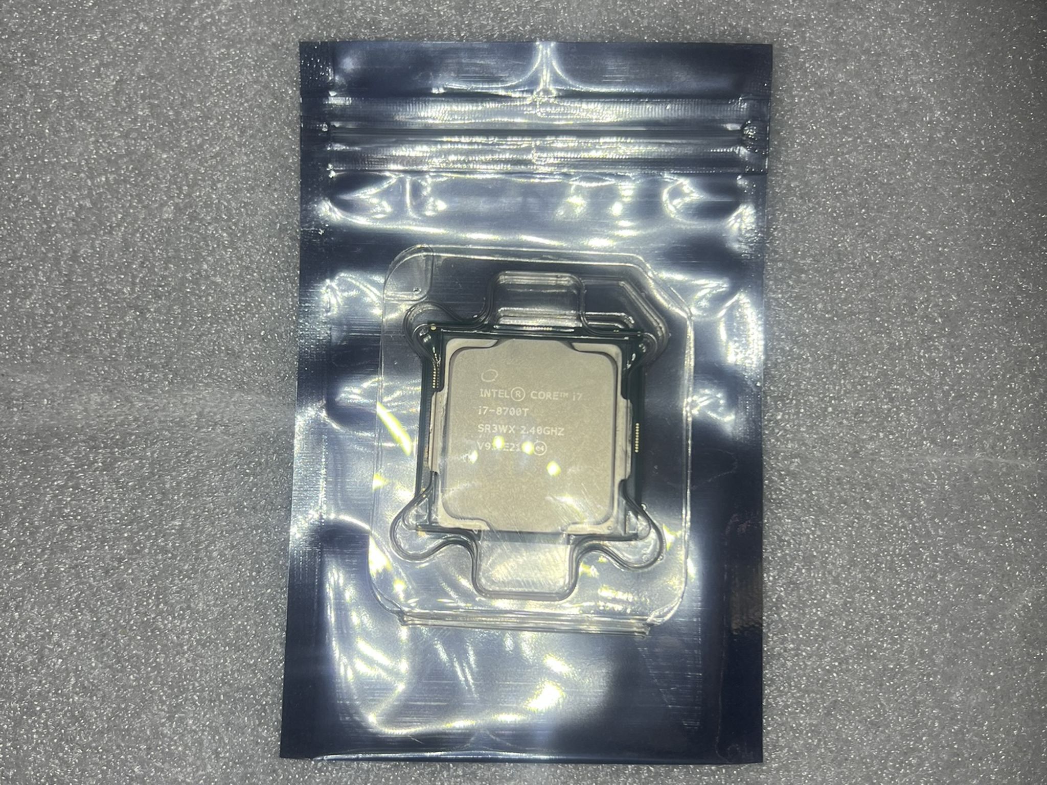 Intel i7 8700T